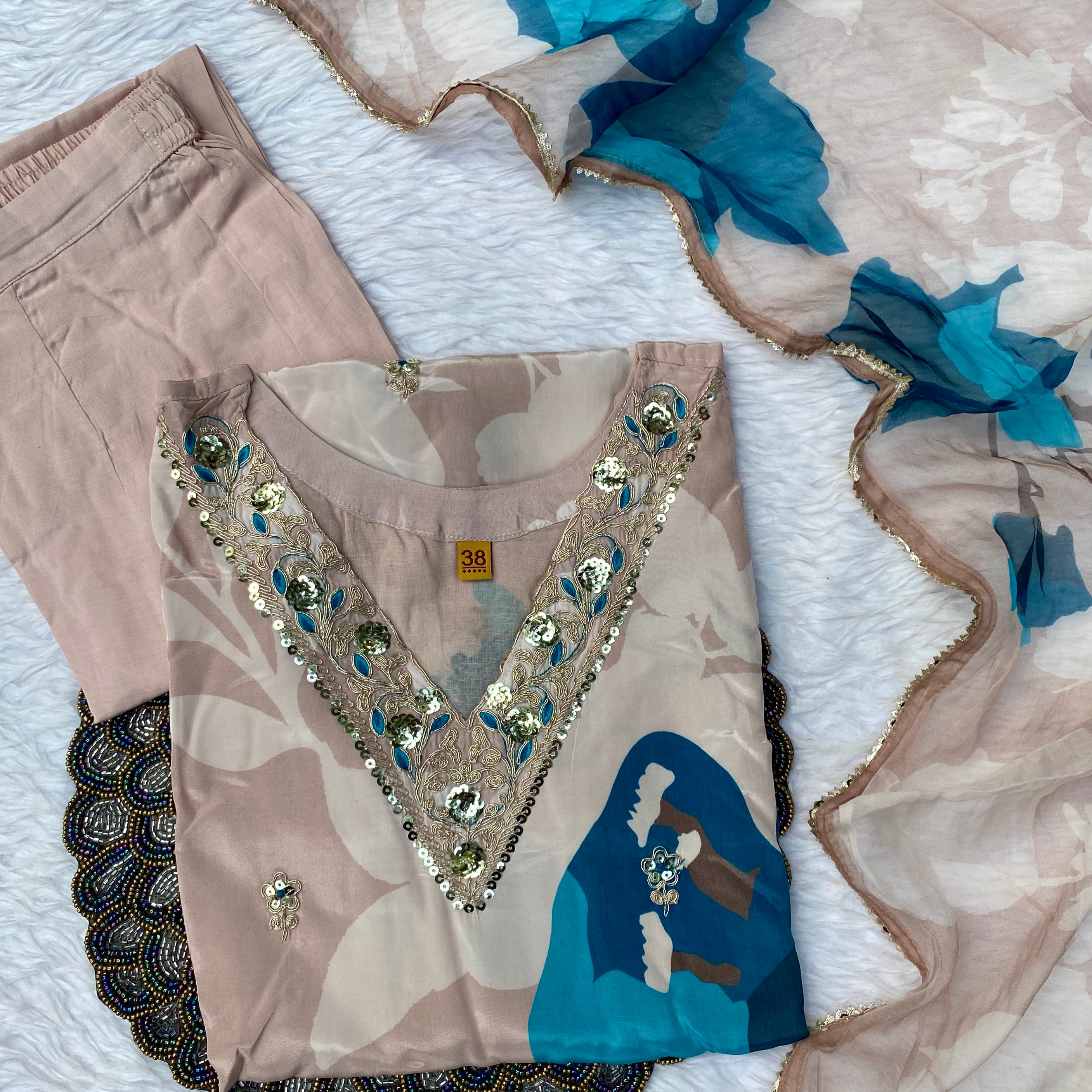 “Misty” Crepe Silk kurti bottom with dupatta set 🛍️