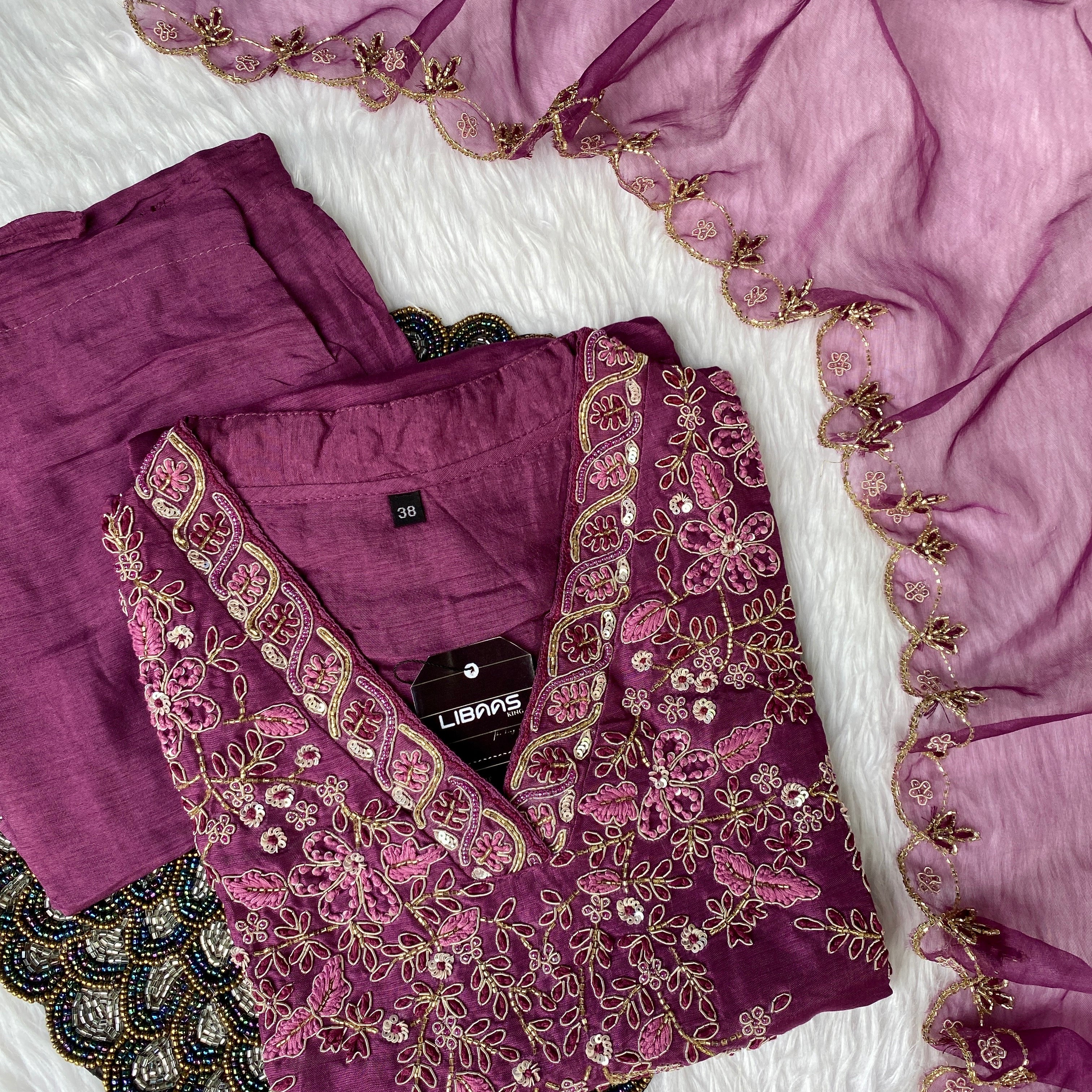 "Tanvi" Festive wear Glass tissue set