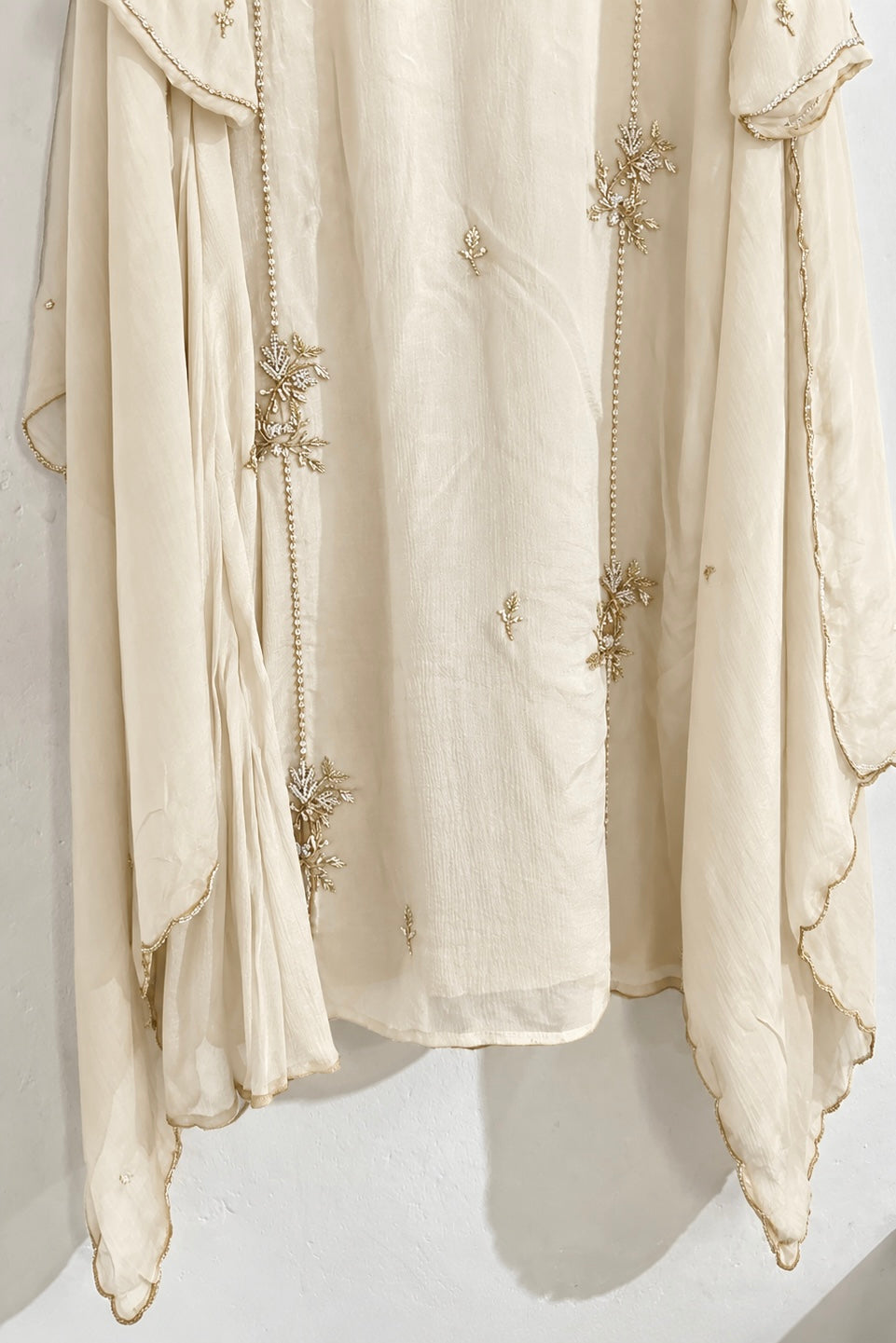 ✨Amara - Cream Heavy Handwork Chinnon A Line Suit