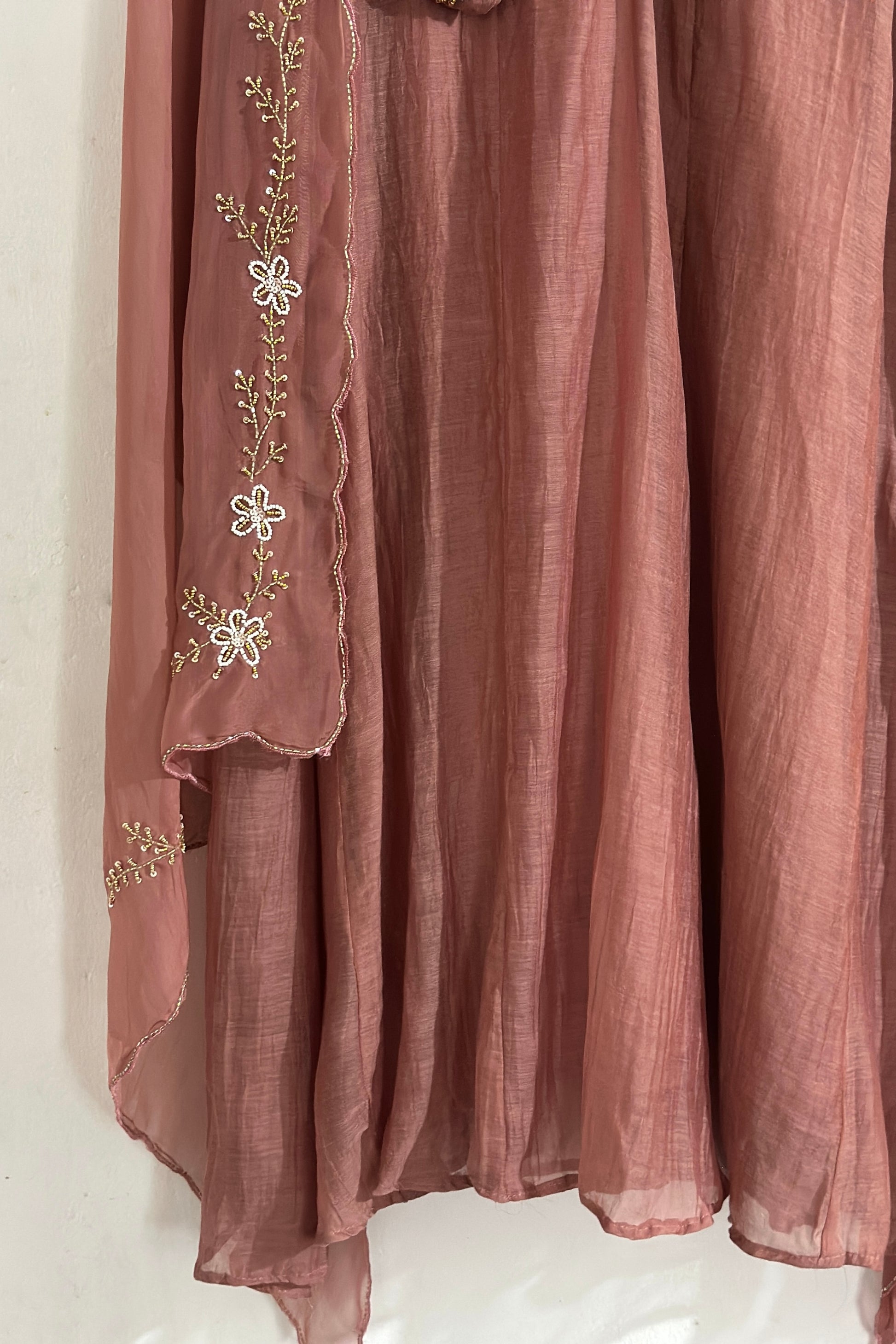✨Ay10- Beautiful Mul Chanderi A Line Kurta set 💫