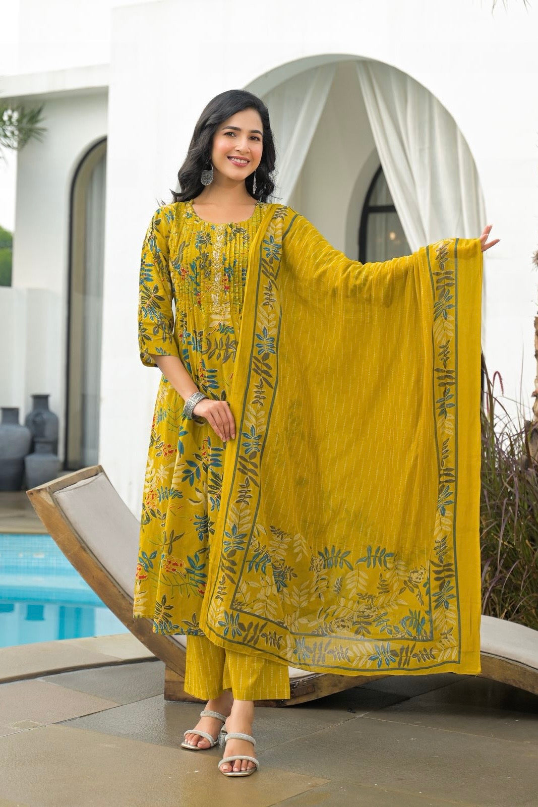 “Driti” Floral Printed Cotton Kurta pant with Dupatta set