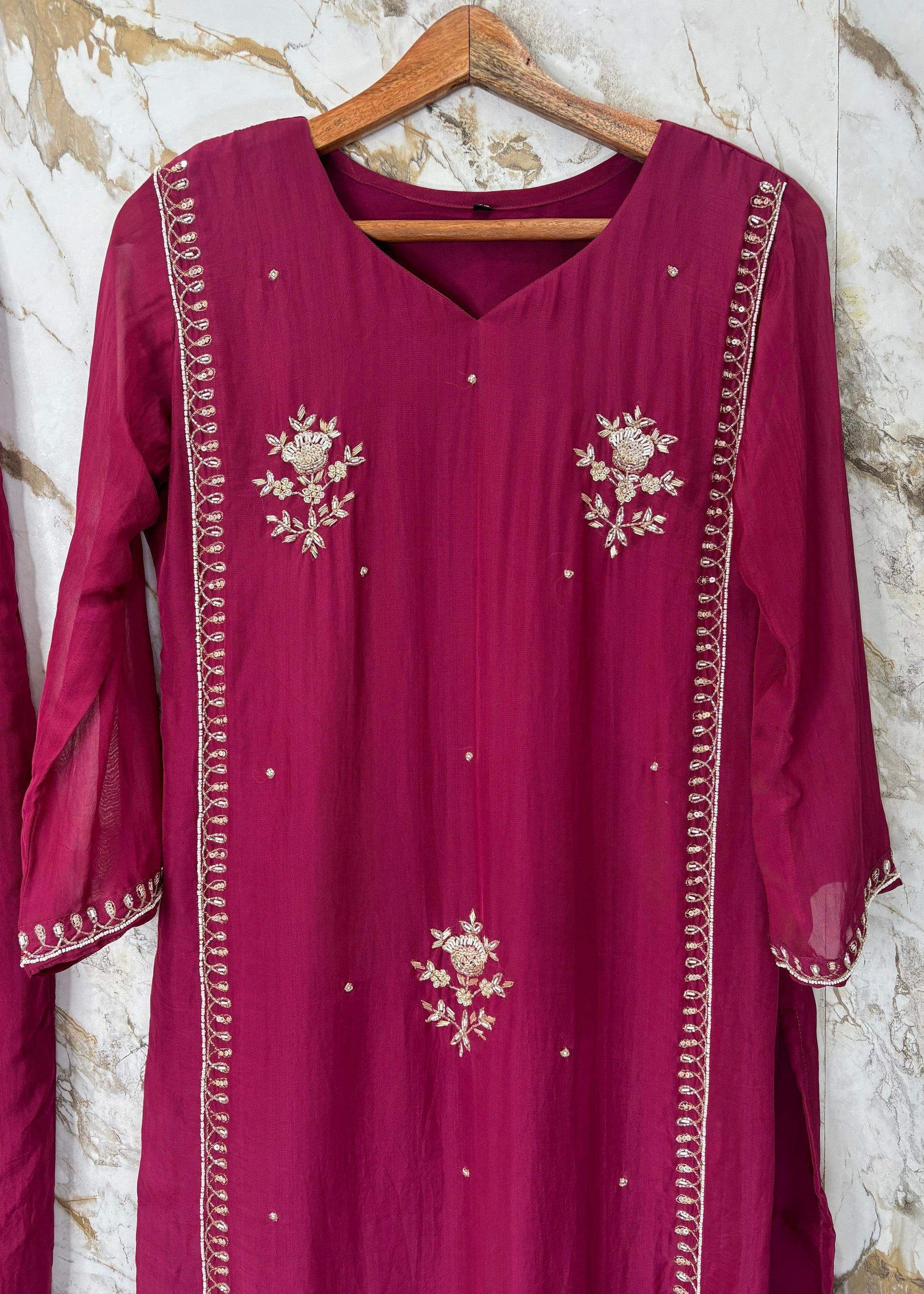 “Ujjwal” Trending Organza Viscose Suit set 🛍️