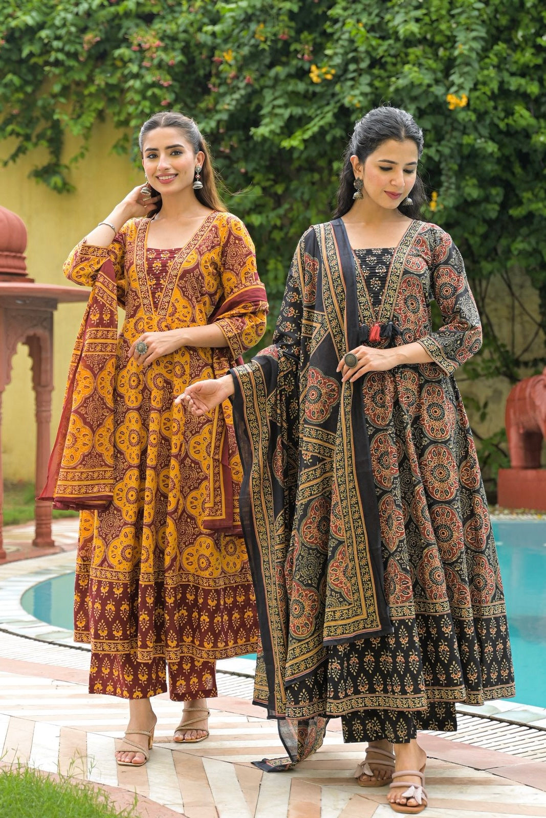 “Inaaya” Handblock Printed Cotton Anarkali Kurta Set