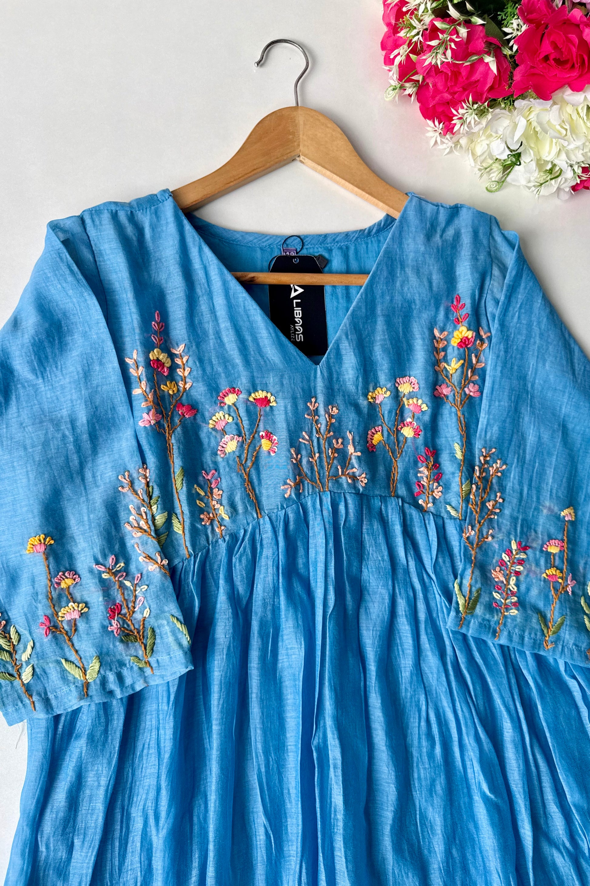 💙AYRA- Azure Blue Mul Chanderi Thread Work Anarkali Kurta Set