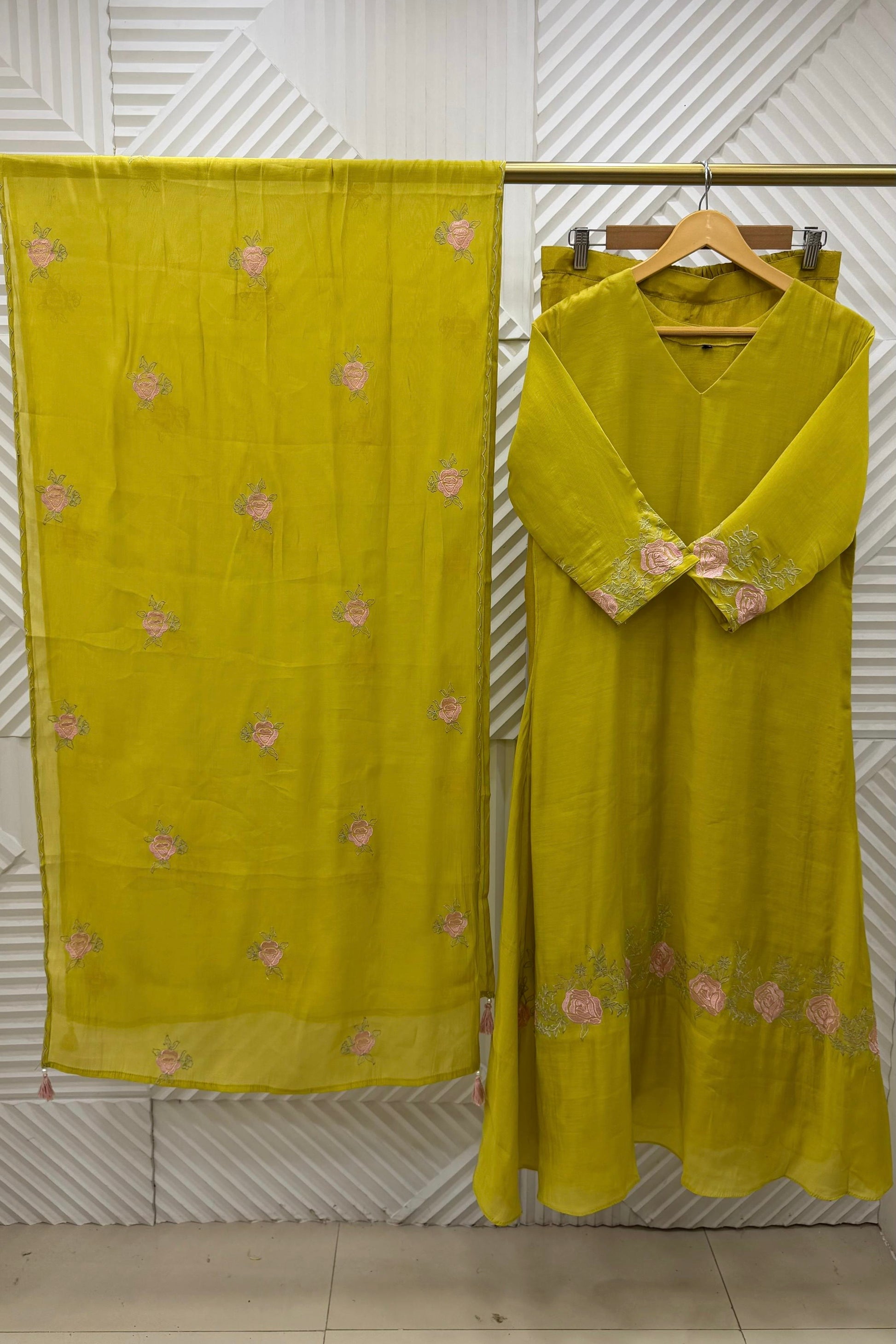 ✨Ay05- Pre book Mul Chanderi Embroidered Work A Line Kurta Set