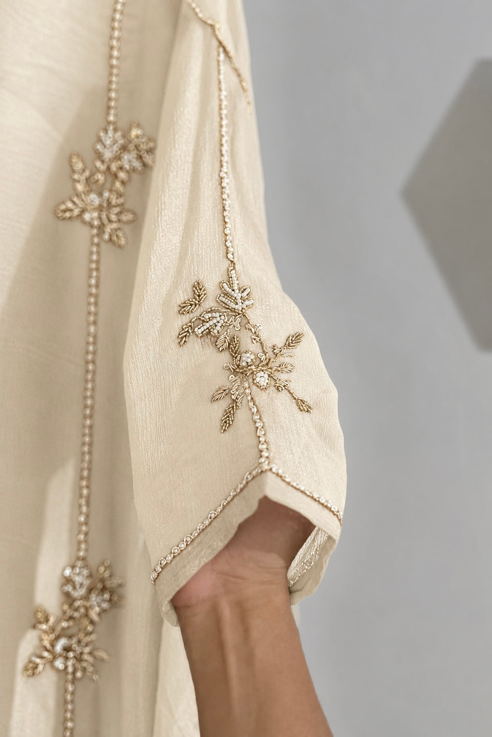 ✨Amara - Cream Heavy Handwork Chinnon A Line Suit