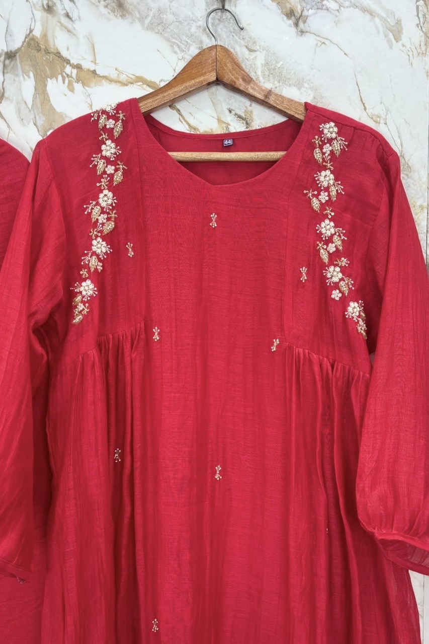 ✨ Zayna” Premium Mul Chanderi anarkali kurta set