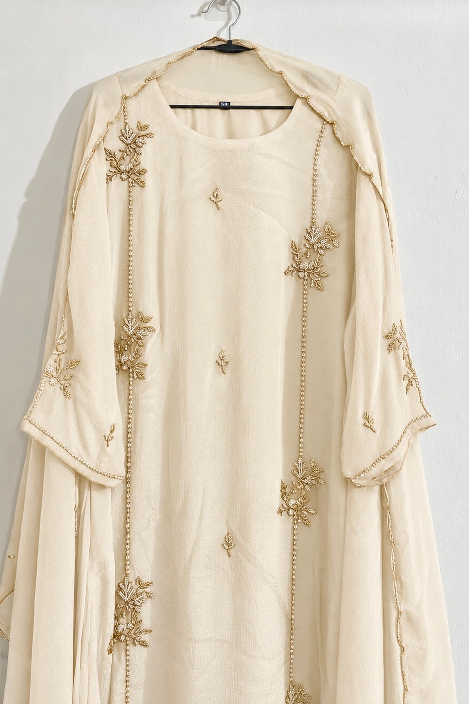✨Amara - Cream Heavy Handwork Chinnon A Line Suit