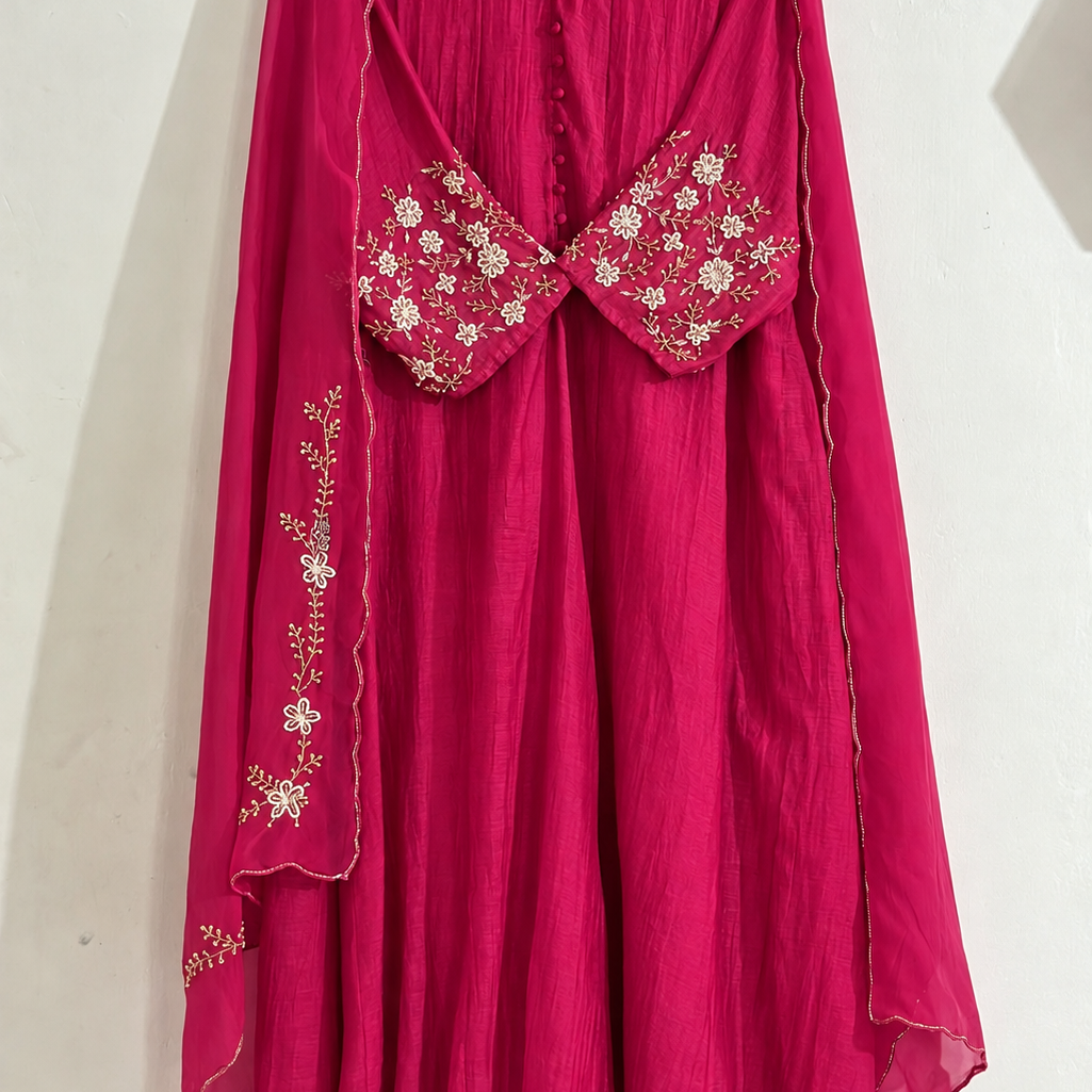 ✨Ay10- Beautiful Pink Mul Chanderi A Line Kurta set 💫
