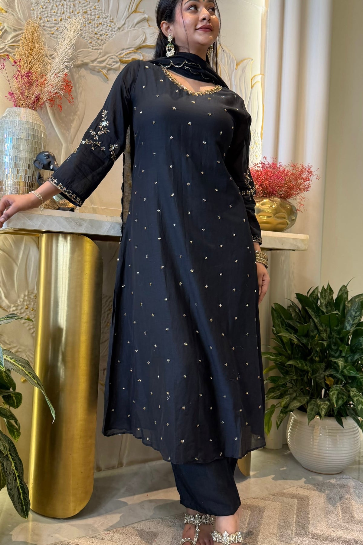 ✨Aditi - Karwa Chauth Special Mul Chanderi A-Line Kurta set