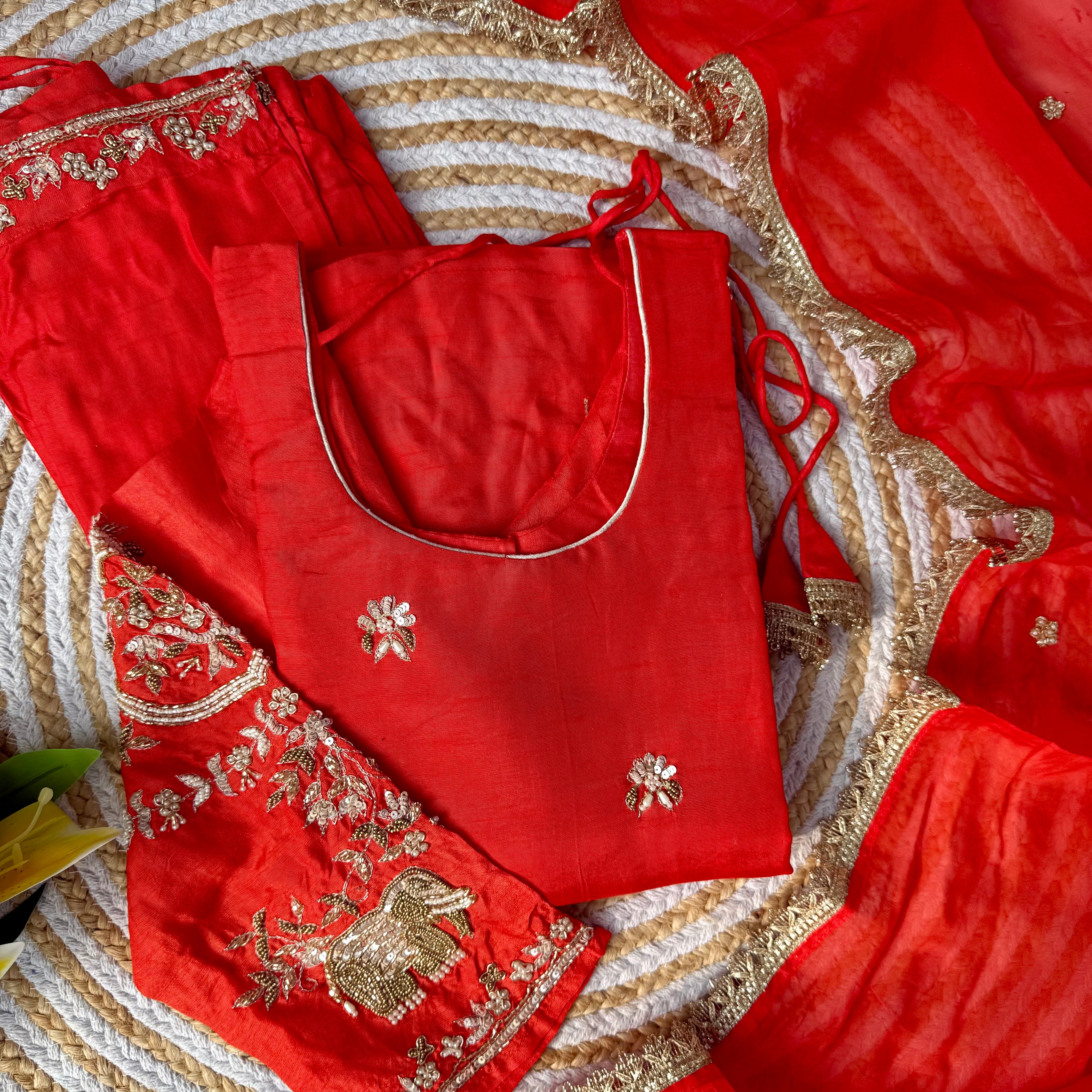 "Nimrit" heavy handwork wedding special suit set 🛍️