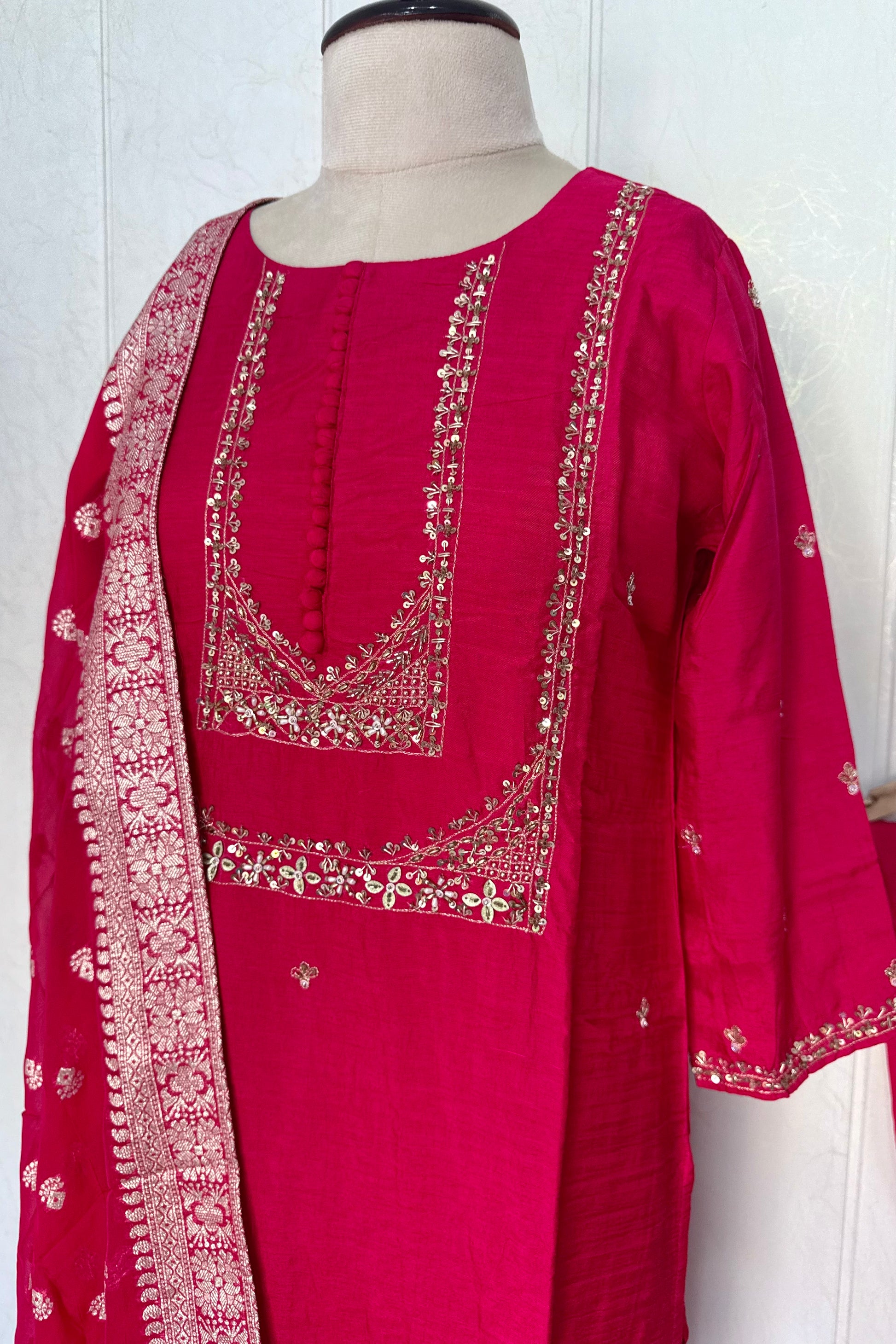 “Hiya” Premium range Dola Silk handwork Kurta Set