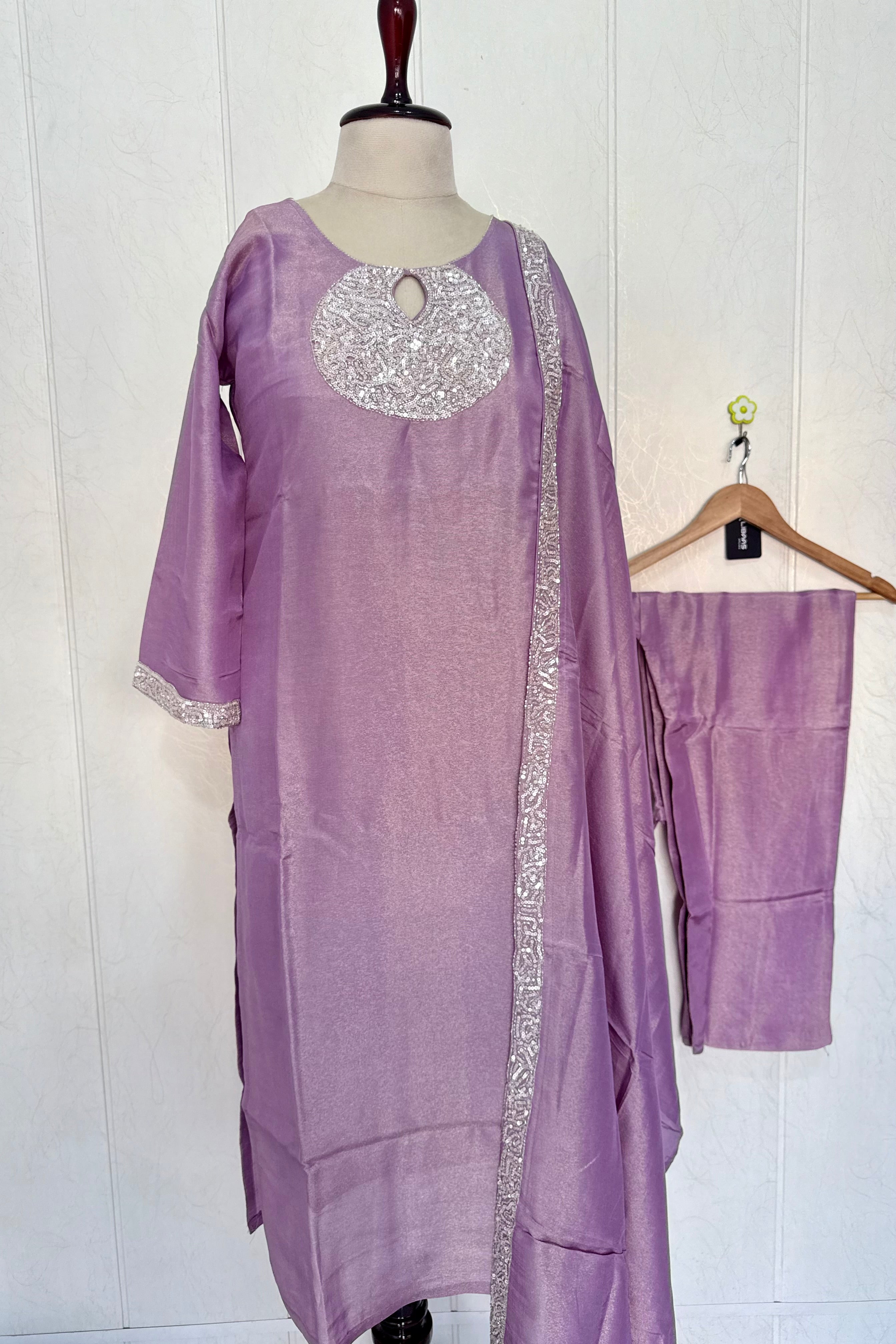 “SHINE” Beautiful Lavender with gold tone shimmer tissue kurta set