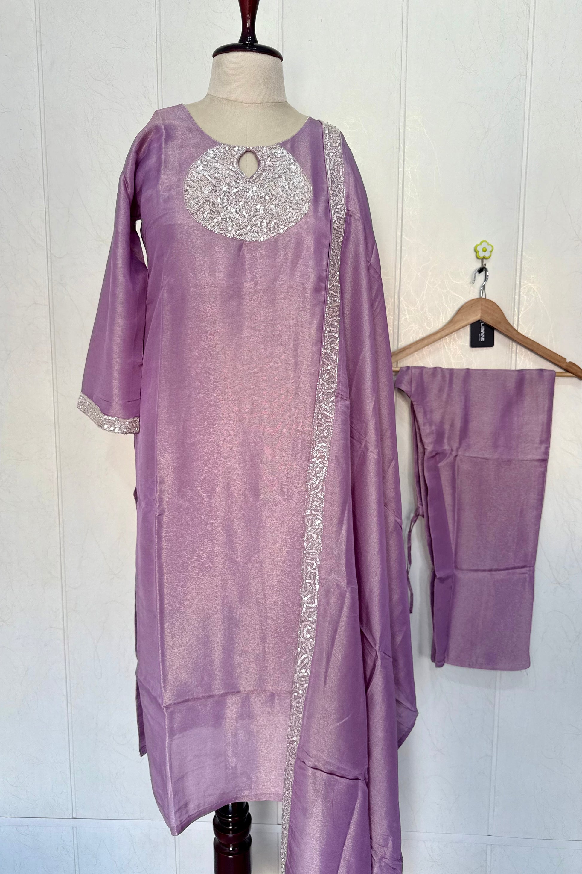 “SHINE” Beautiful Lavender with gold tone shimmer tissue kurta set