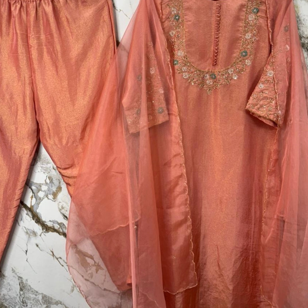 “Naayaab” Premium Tissue silk handcrafted kurta set