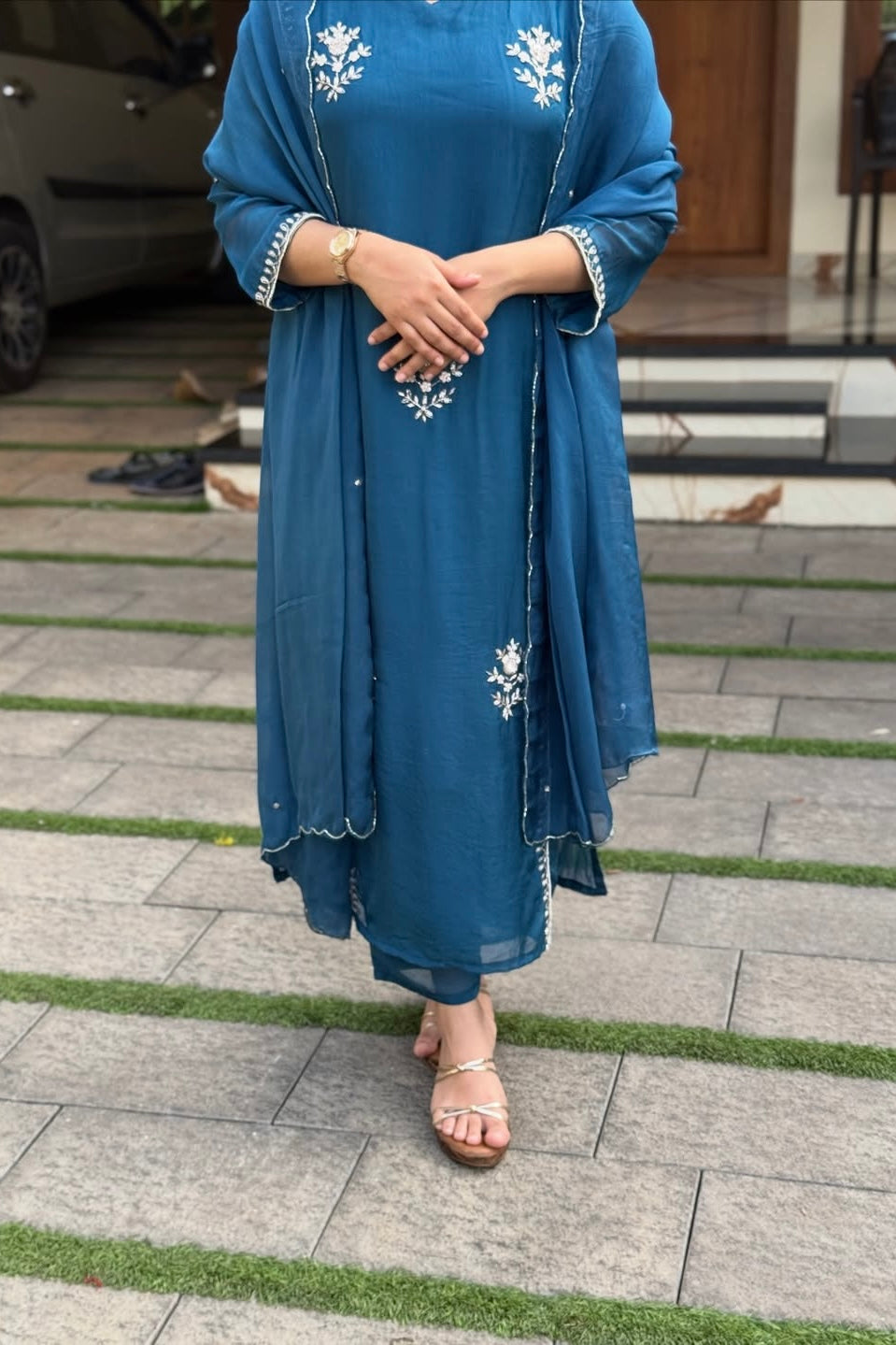 “Ujjwal” Trending Organza Viscose Suit set 🛍️