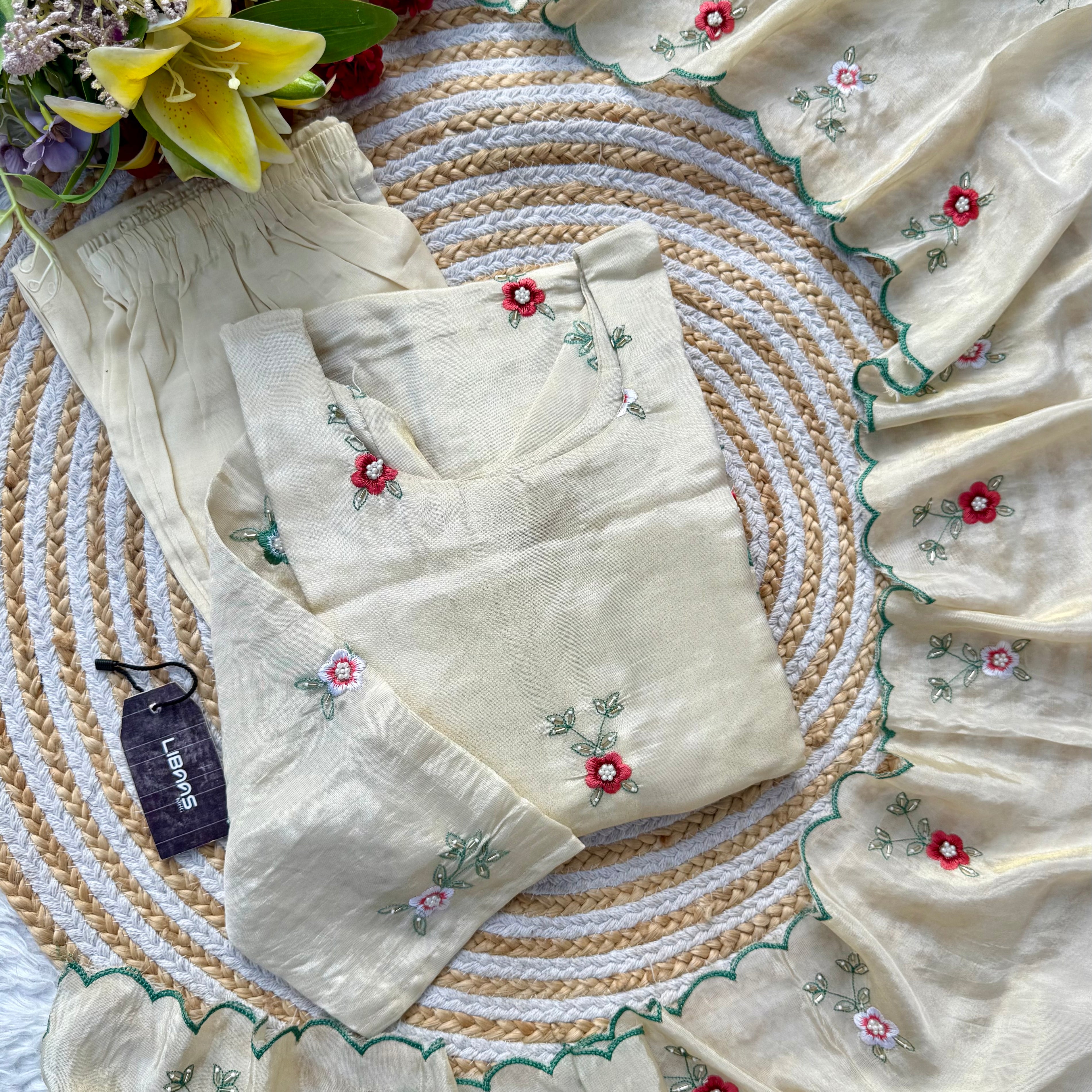 “SOPHIA” A very beautiful Tissue silk kurta set