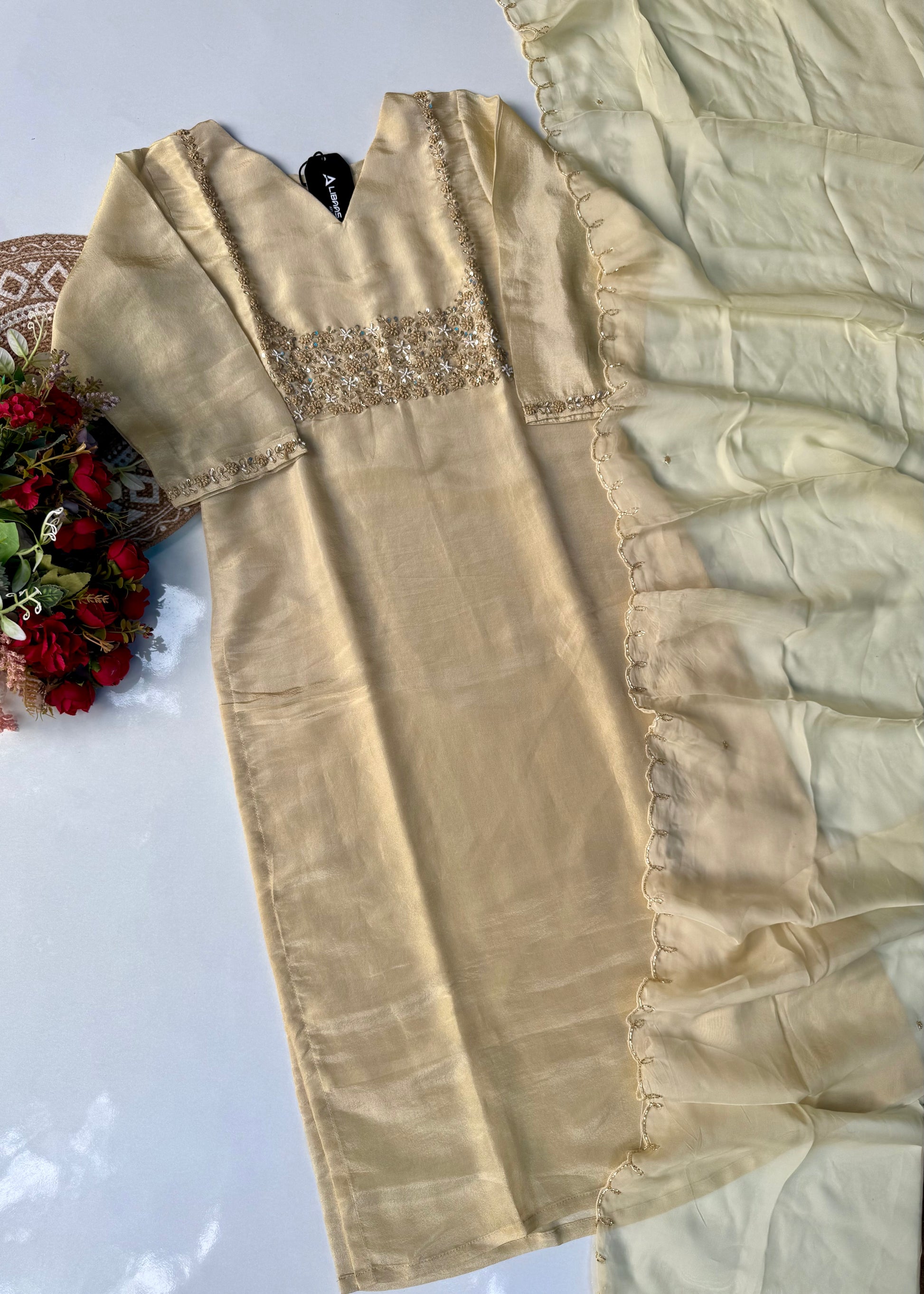 “Jini” Tissue silk handcrafted kurti bottom dupatta set 🛍️