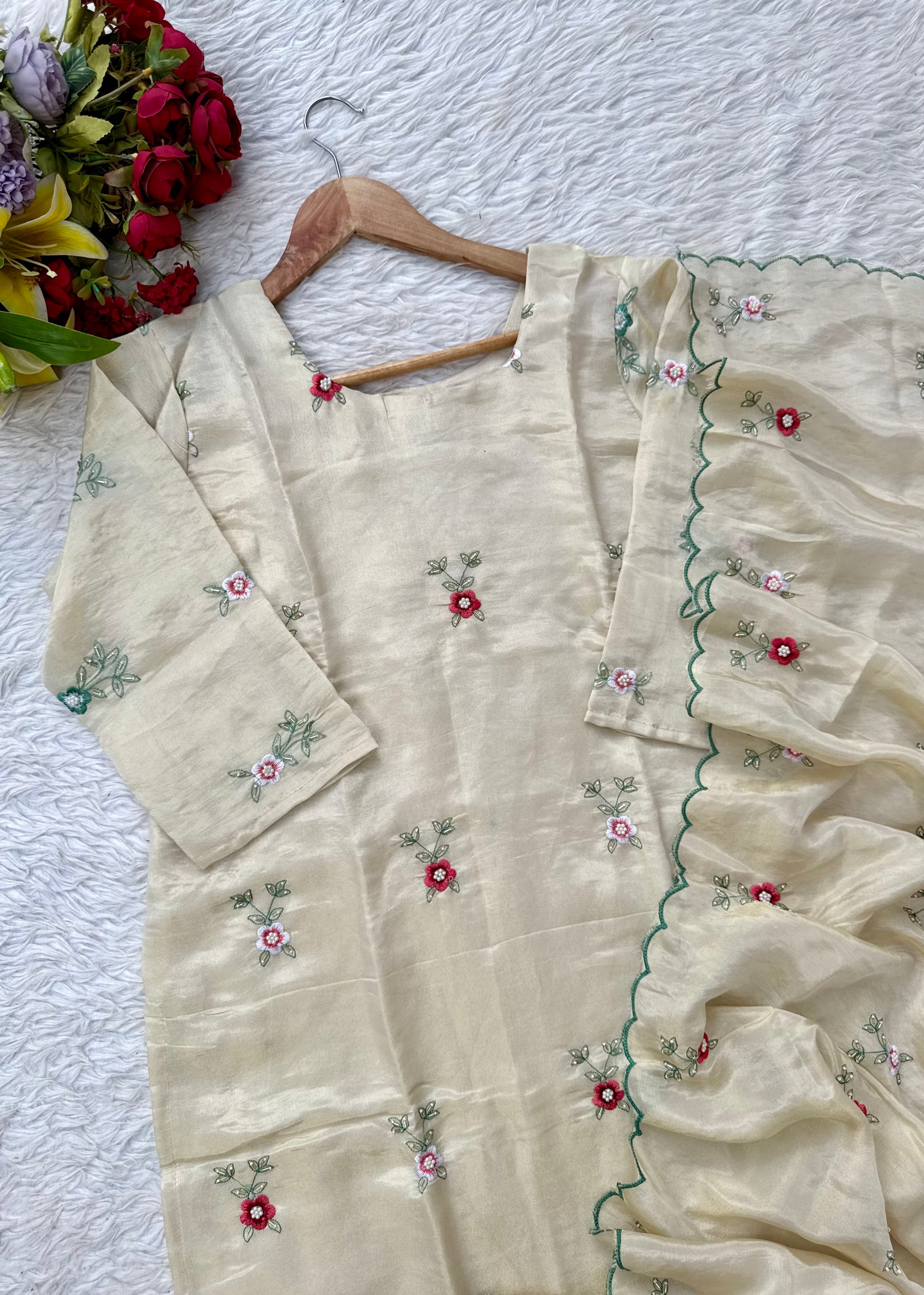 “SOPHIA” A very beautiful Tissue silk kurta set