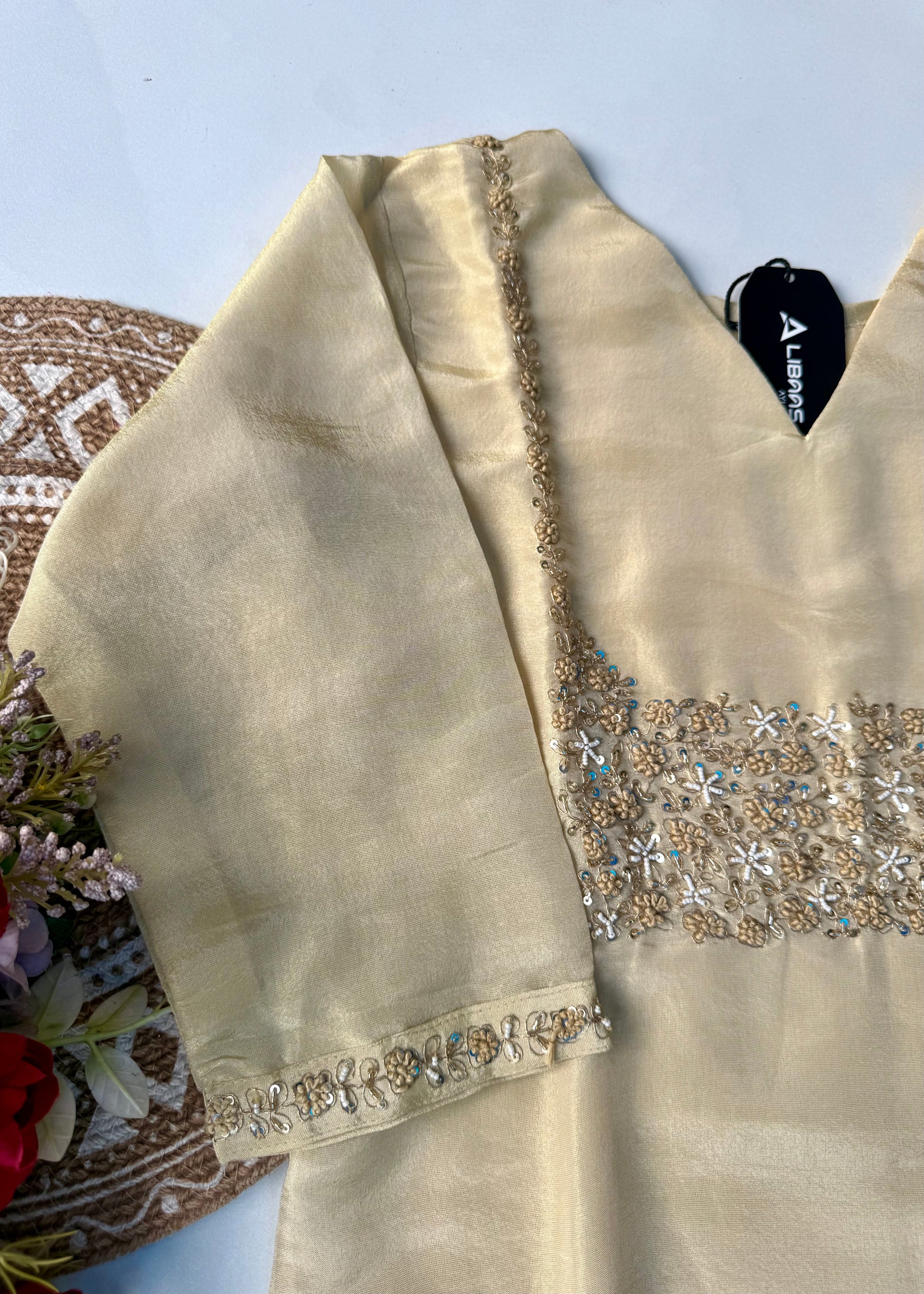 “Jini” Tissue silk handcrafted kurti bottom dupatta set 🛍️