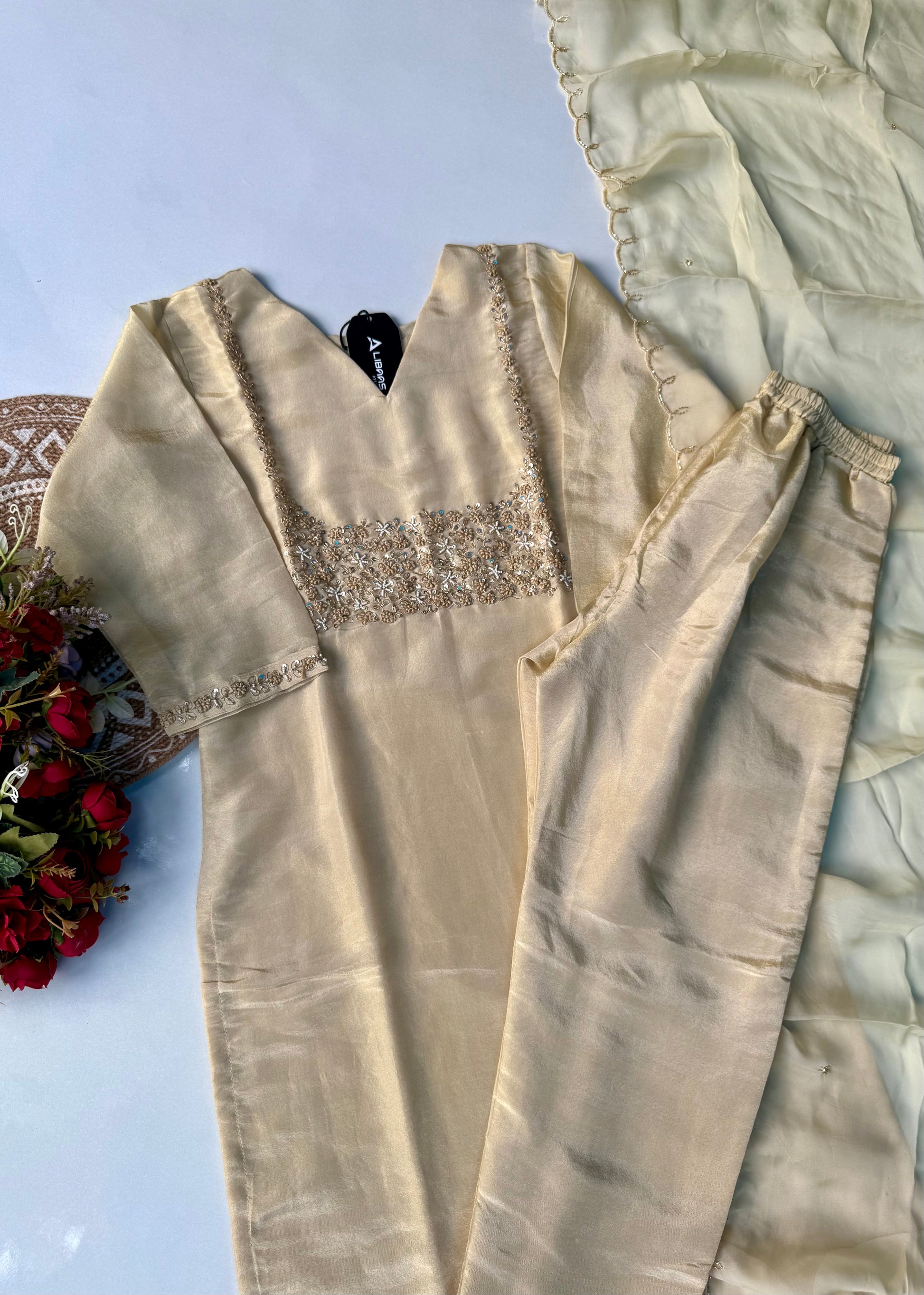 “Jini” Tissue silk handcrafted kurti bottom dupatta set 🛍️