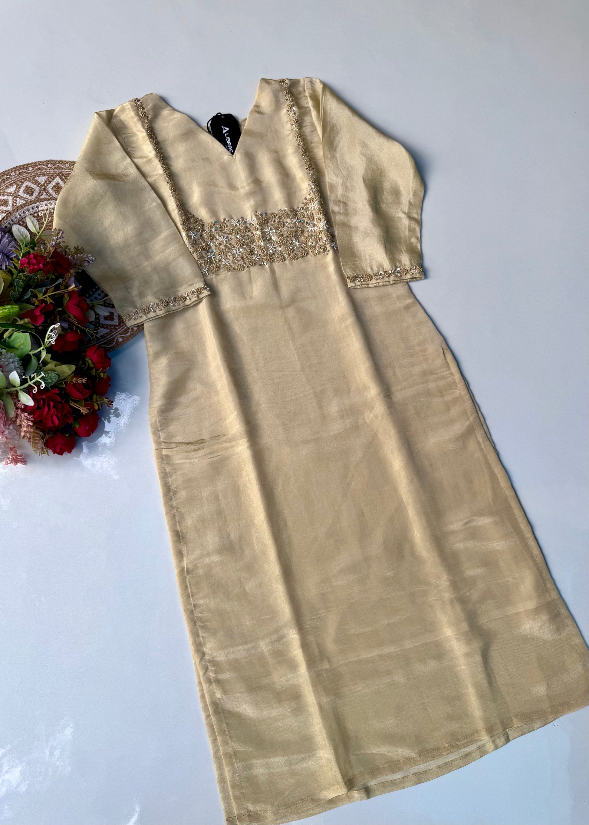 “Jini” Tissue silk handcrafted kurti bottom dupatta set 🛍️