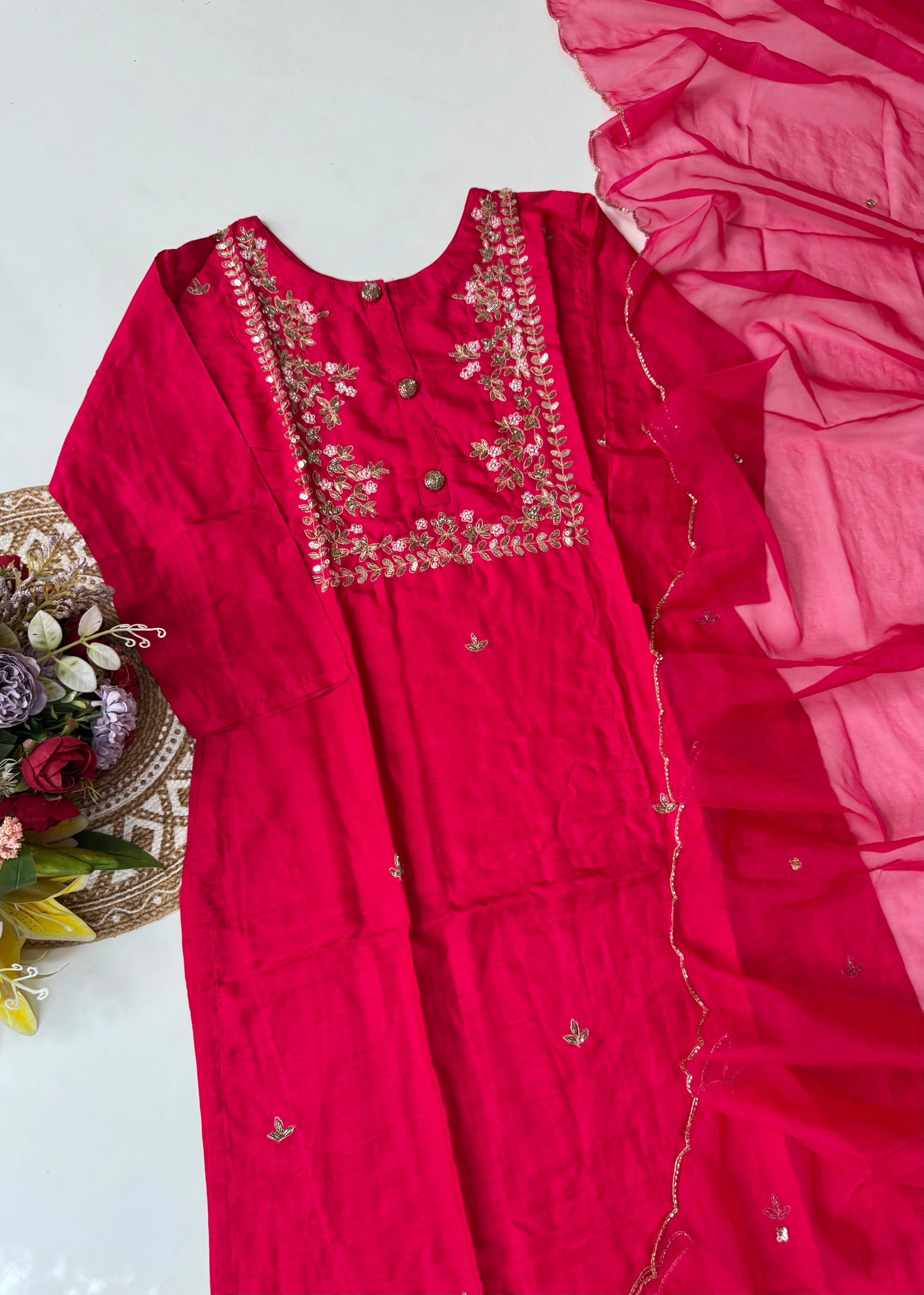 “Jaya” Graceful Dola Silk Handwork Suit Set ✨