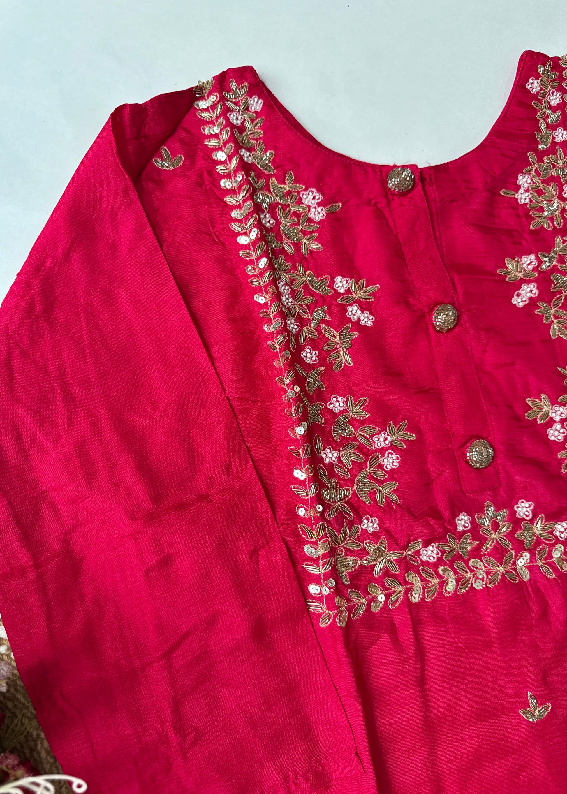 “Jaya” Graceful Dola Silk Handwork Suit Set ✨