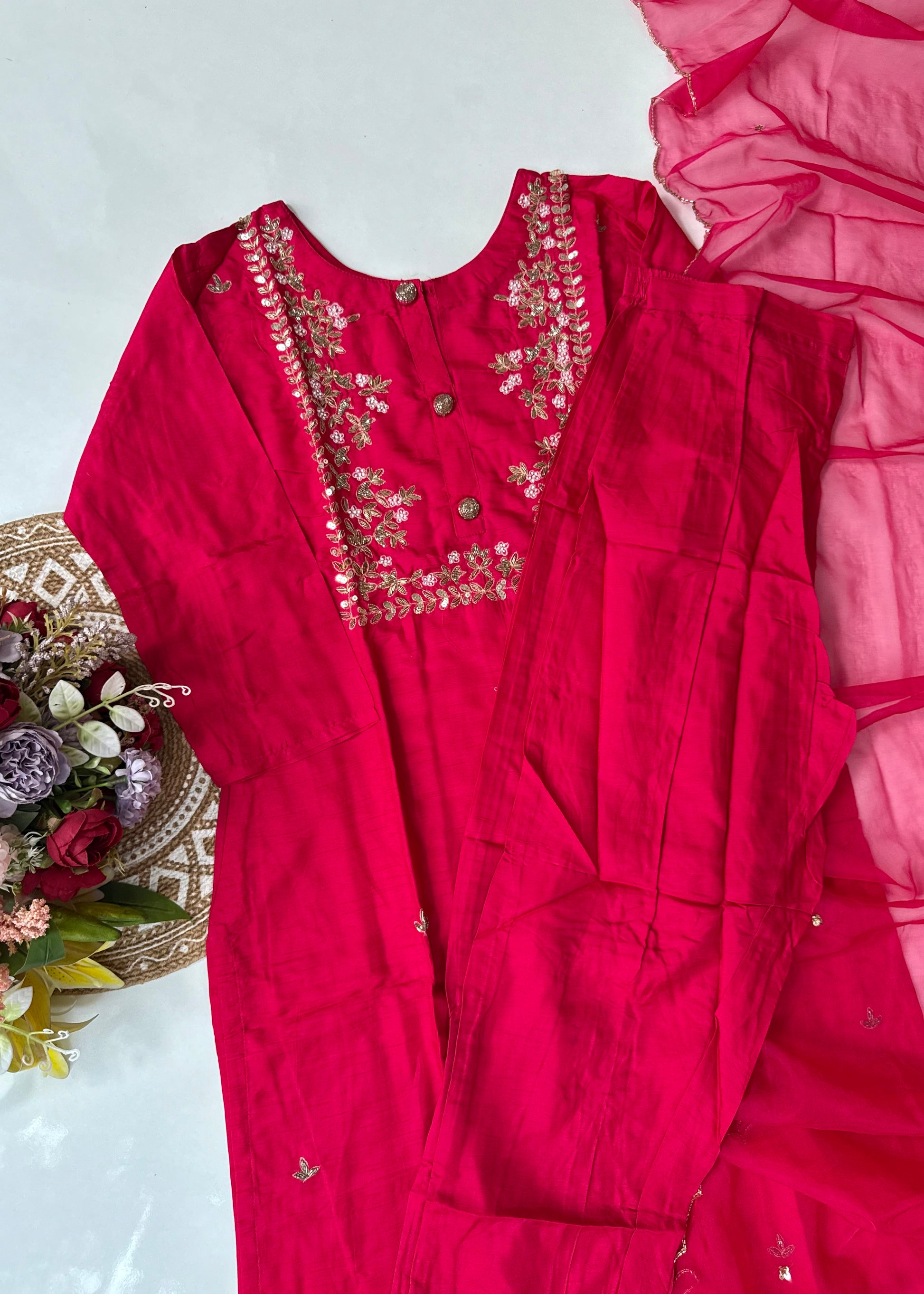 “Jaya” Graceful Dola Silk Handwork Suit Set ✨