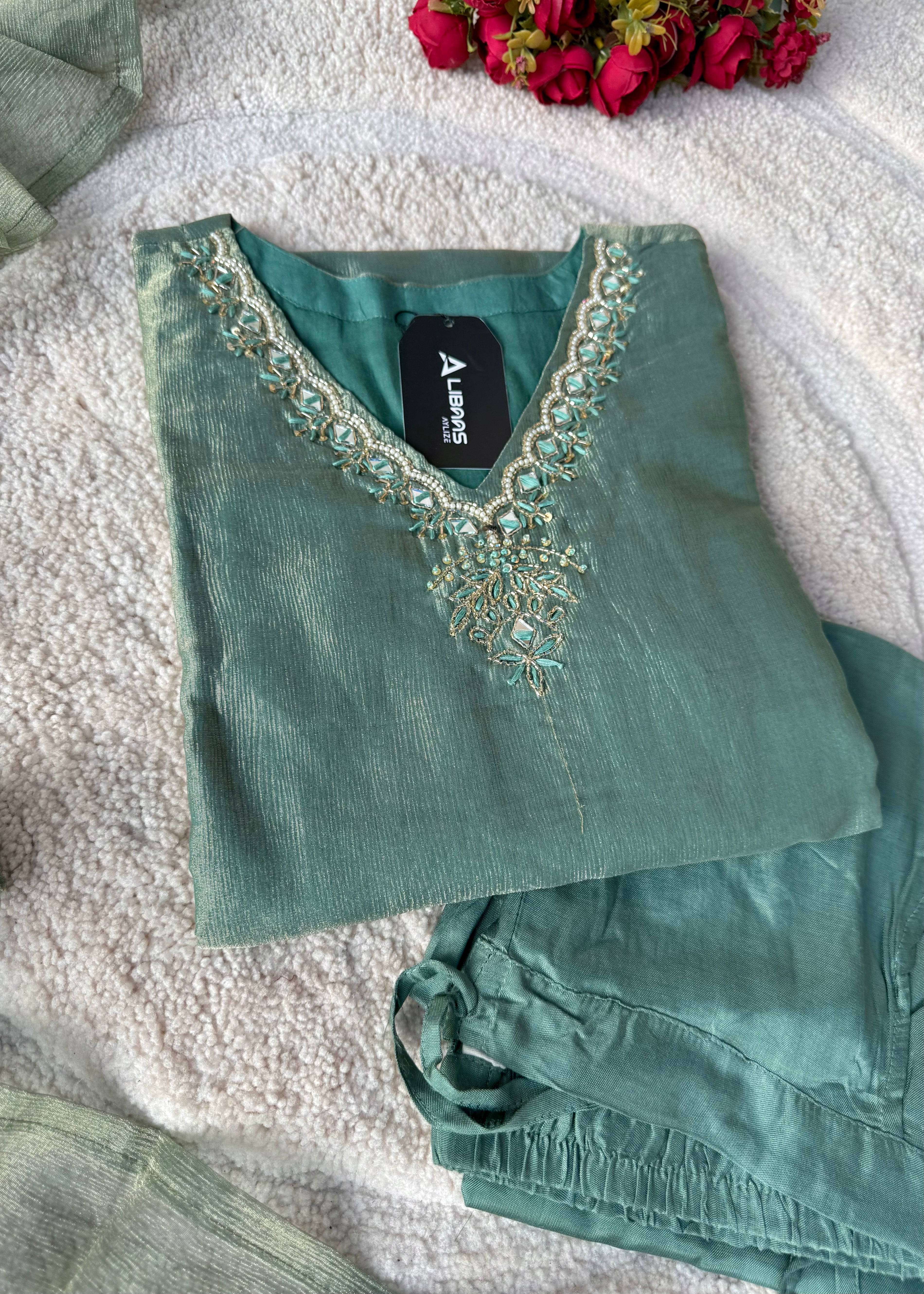 “Charvi” Crush tissue light weight v neck kurta set