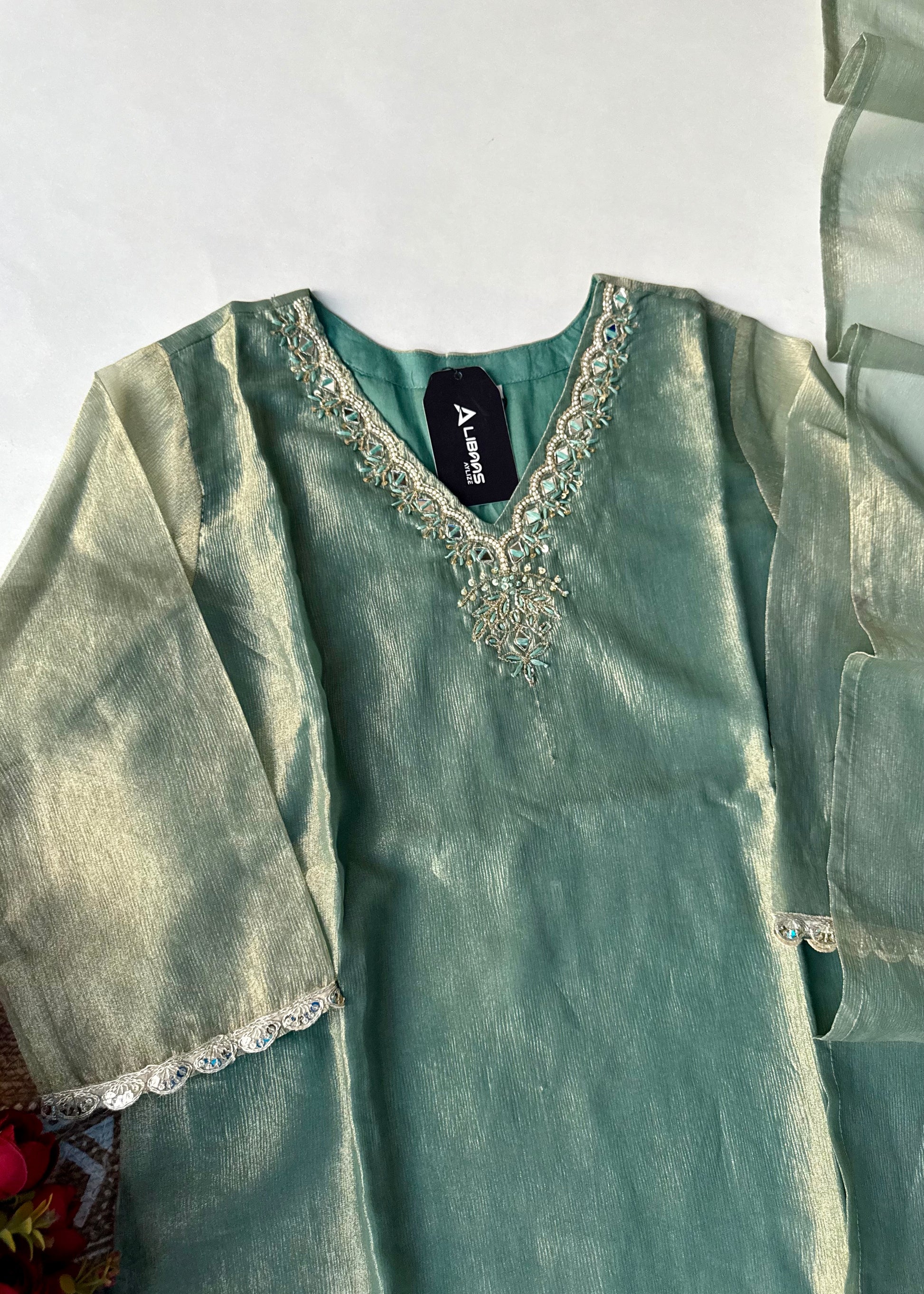 “Charvi” Crush tissue light weight v neck kurta set