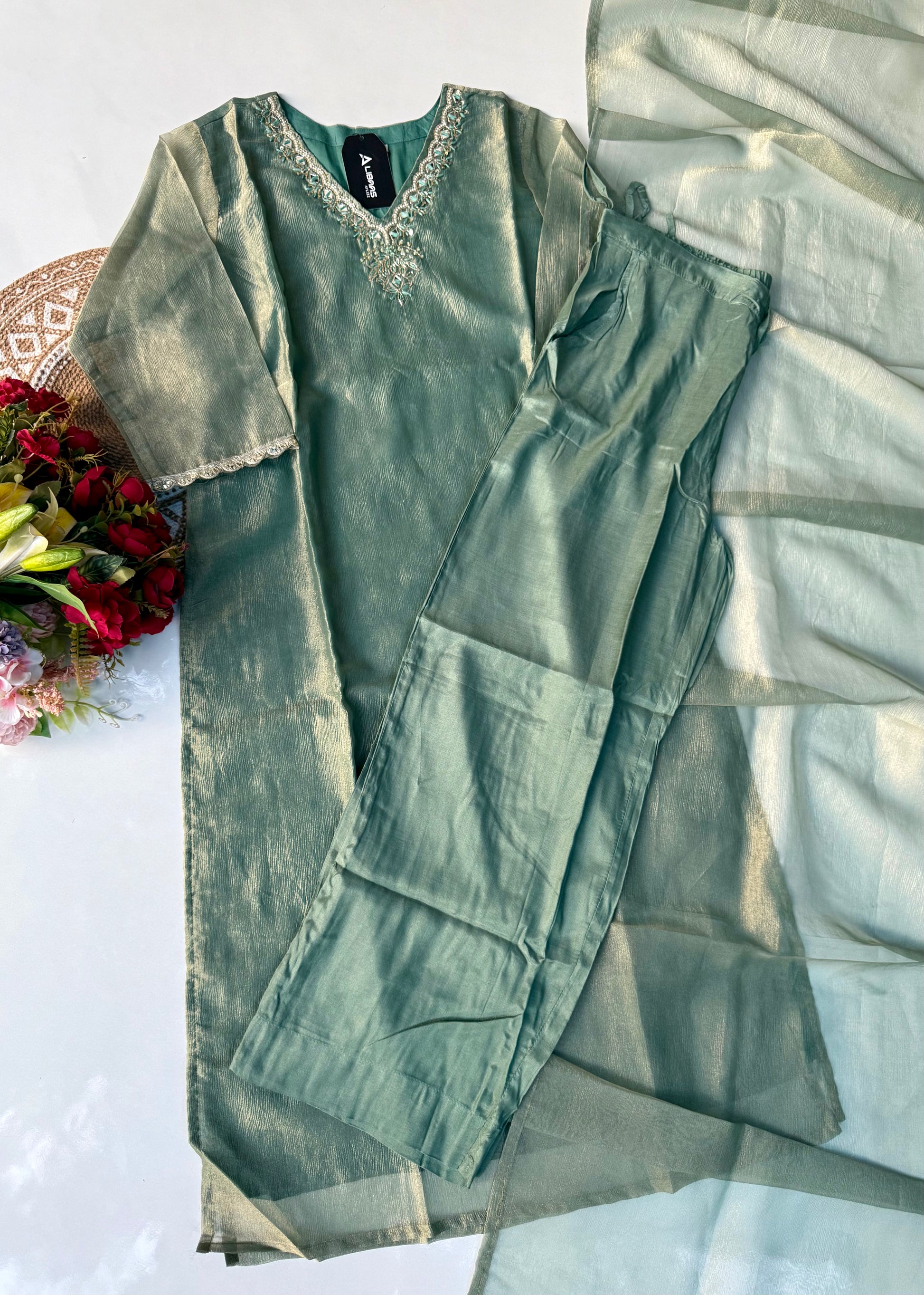 “Charvi” Crush tissue light weight v neck kurta set