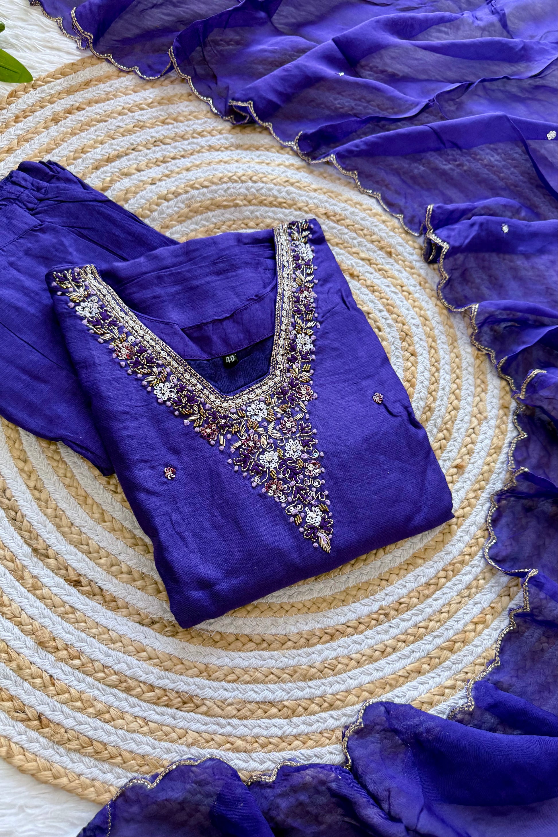 “Aura” V neck handcrafted dola silk kurti set