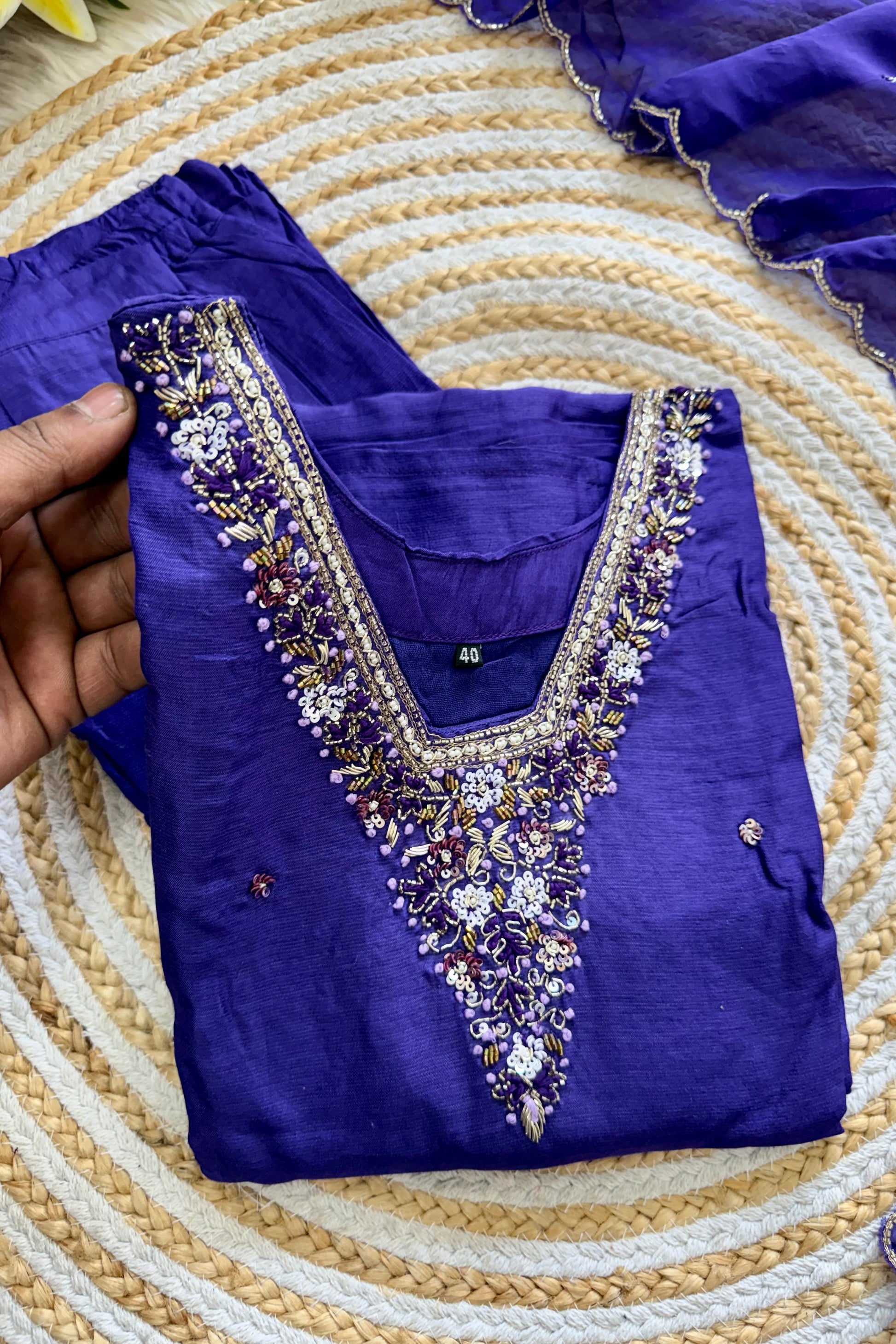 “Aura” V neck handcrafted dola silk kurti set