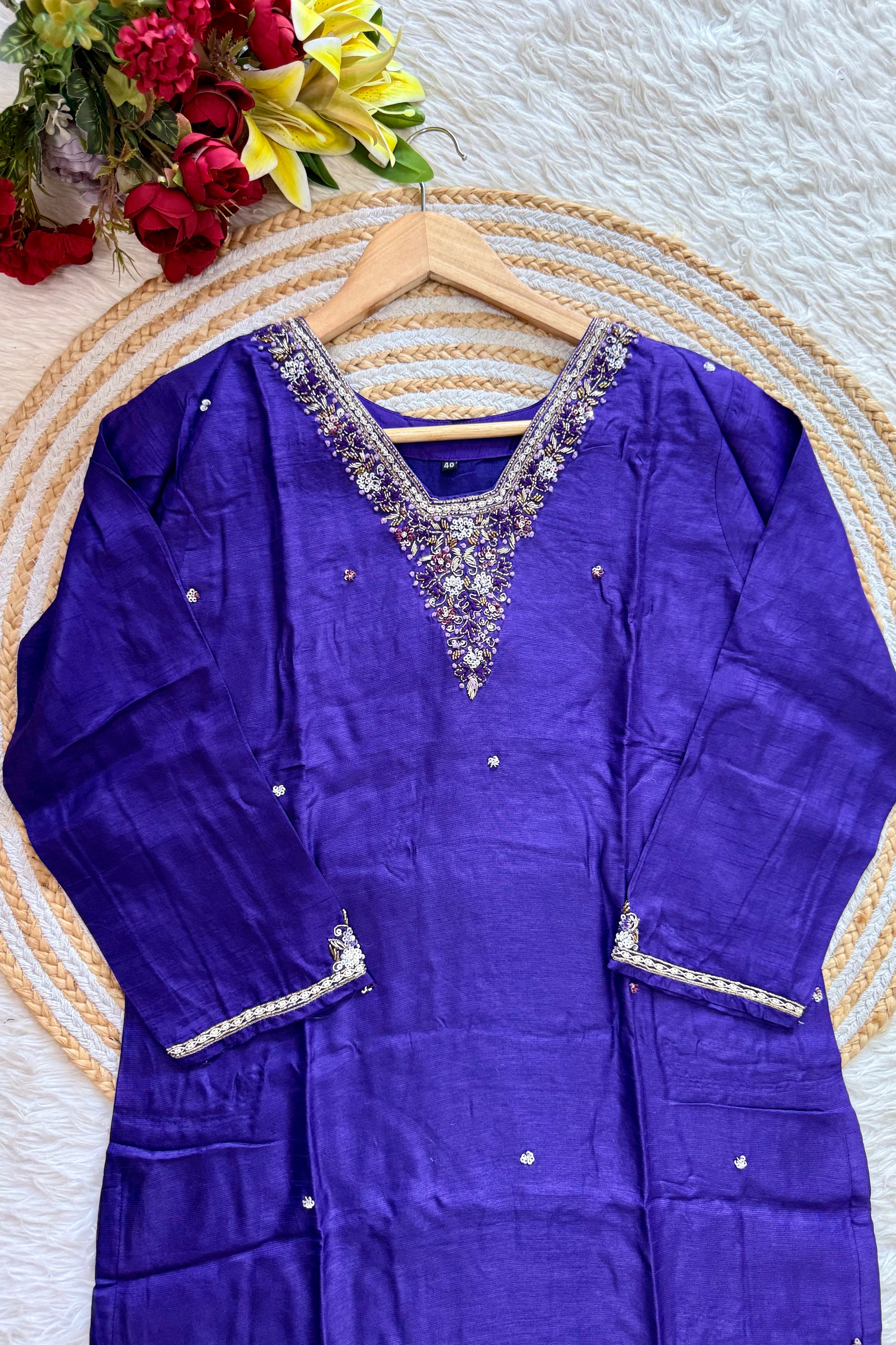 “Aura” V neck handcrafted dola silk kurti set