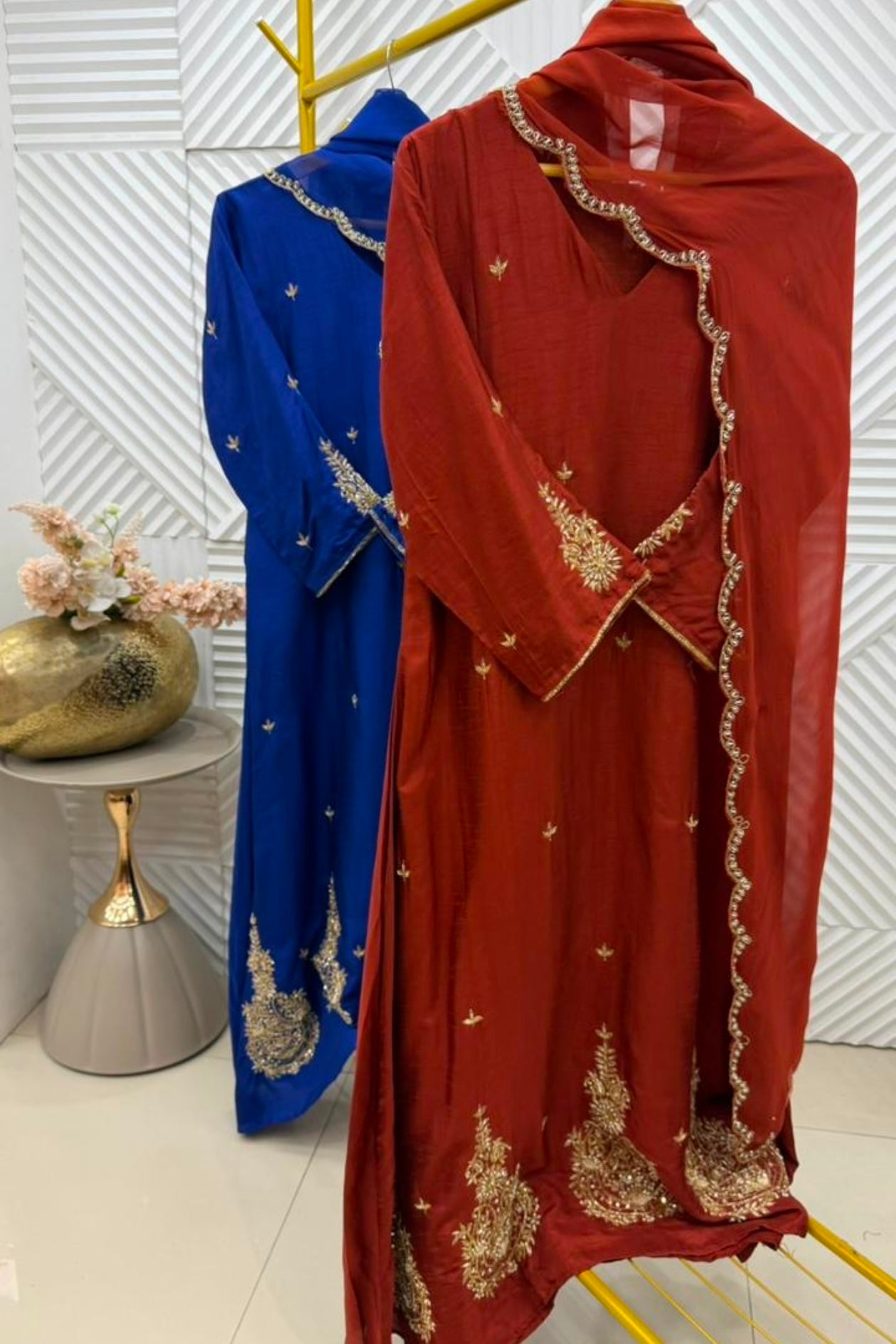 ✨”Aarti– Premium Dola Silk Heavy Anarkali Kurta Set