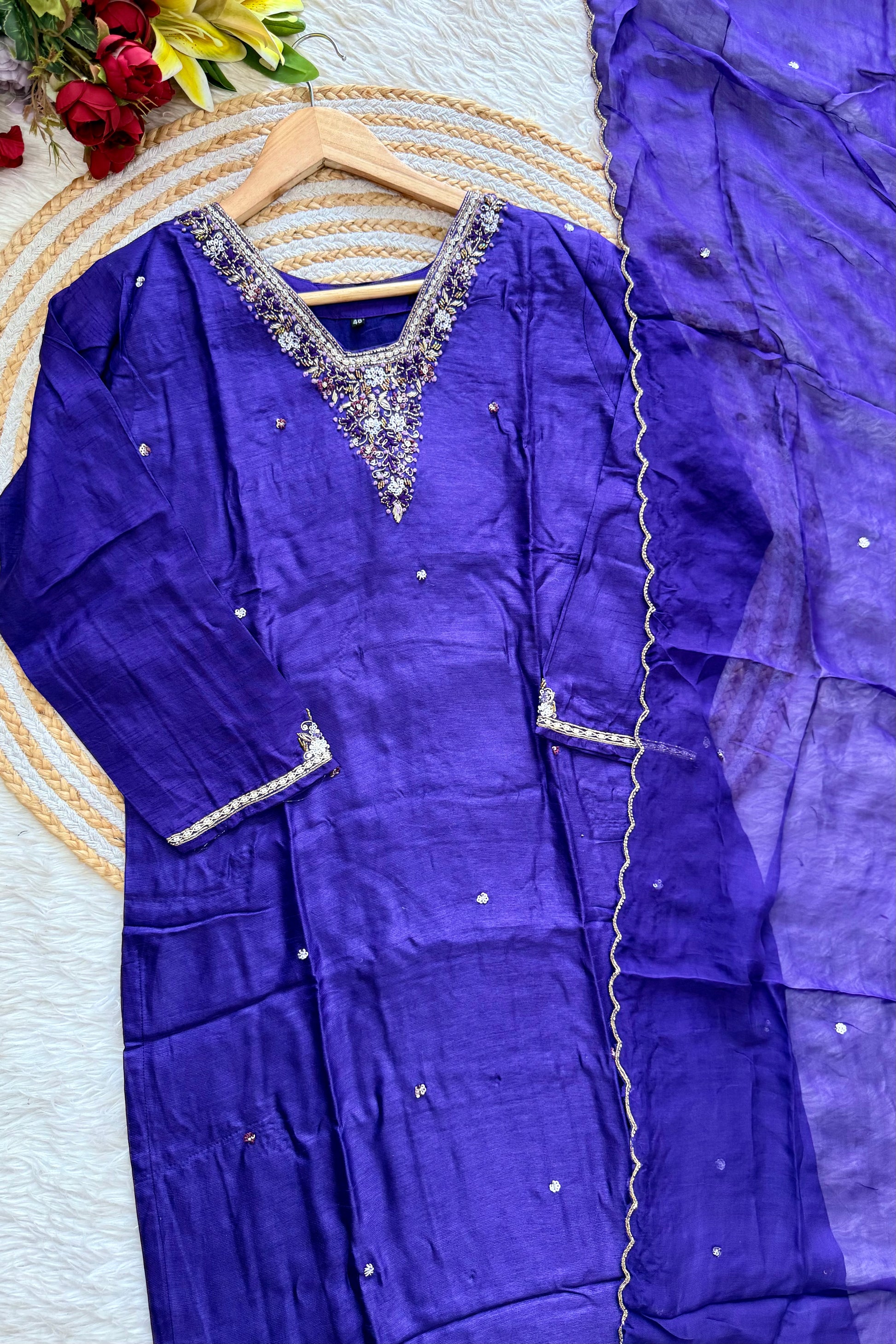 “Aura” V neck handcrafted dola silk kurti set