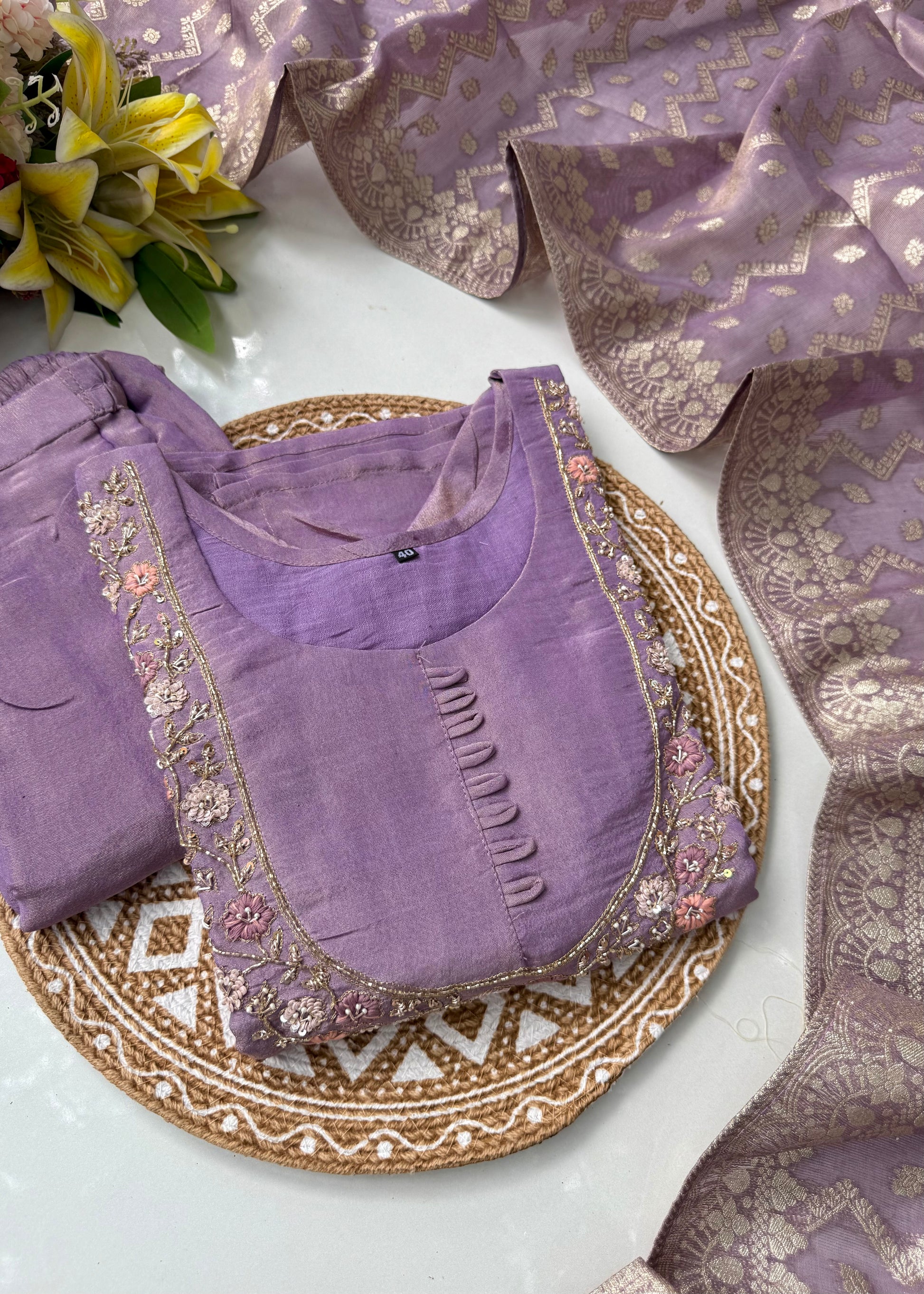 “Naayaab” Premium Tissue silk handcrafted kurta set