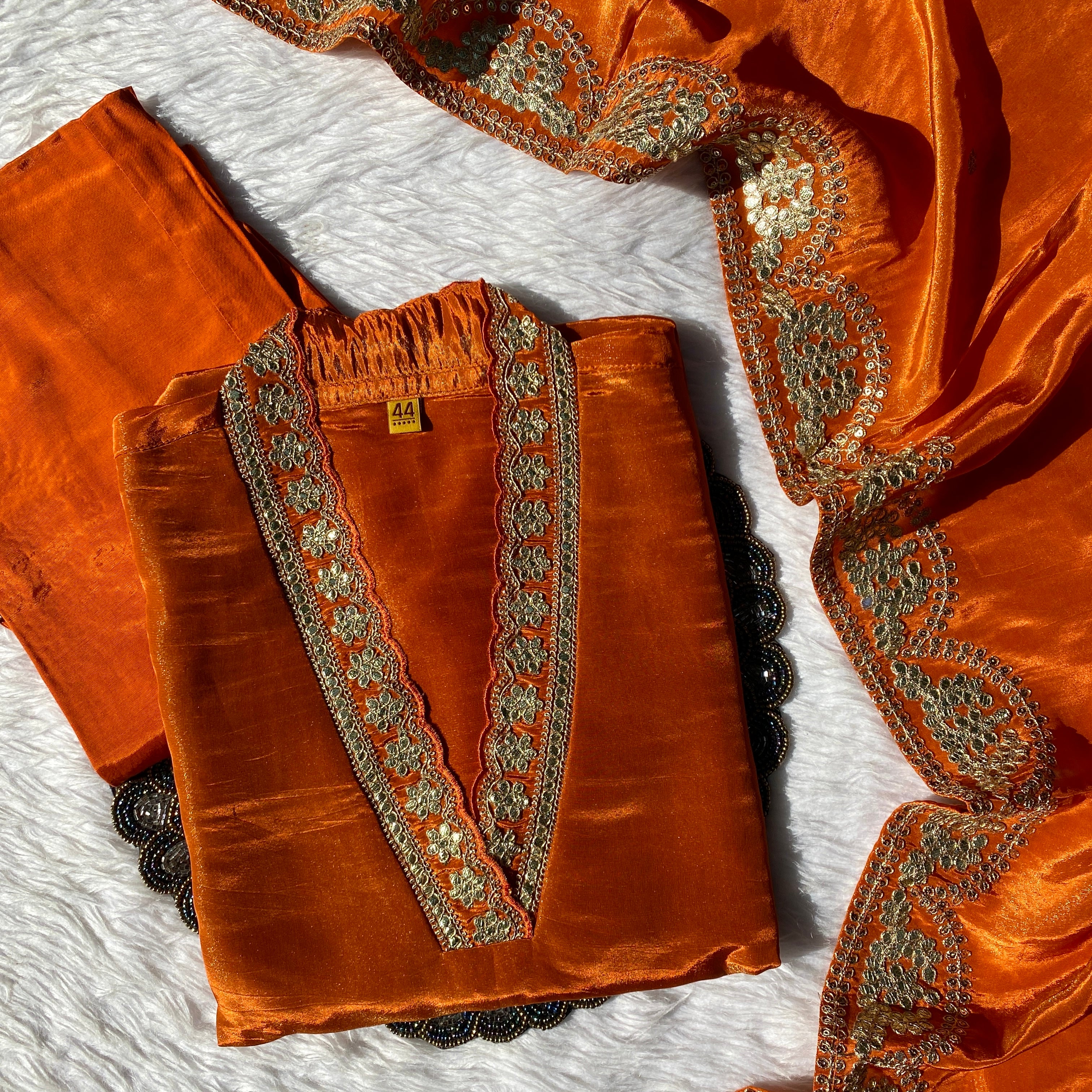 “Nazmeen” Tissue silk kurti bottom with dupatta set