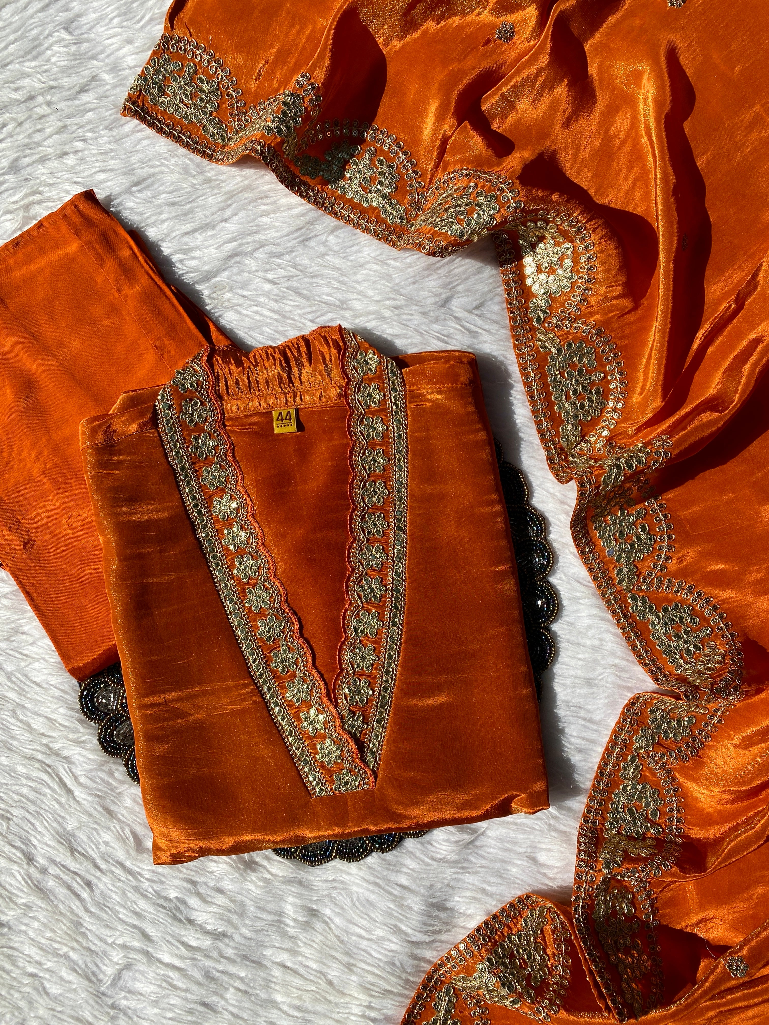 “Nazmeen” Tissue silk kurti bottom with dupatta set