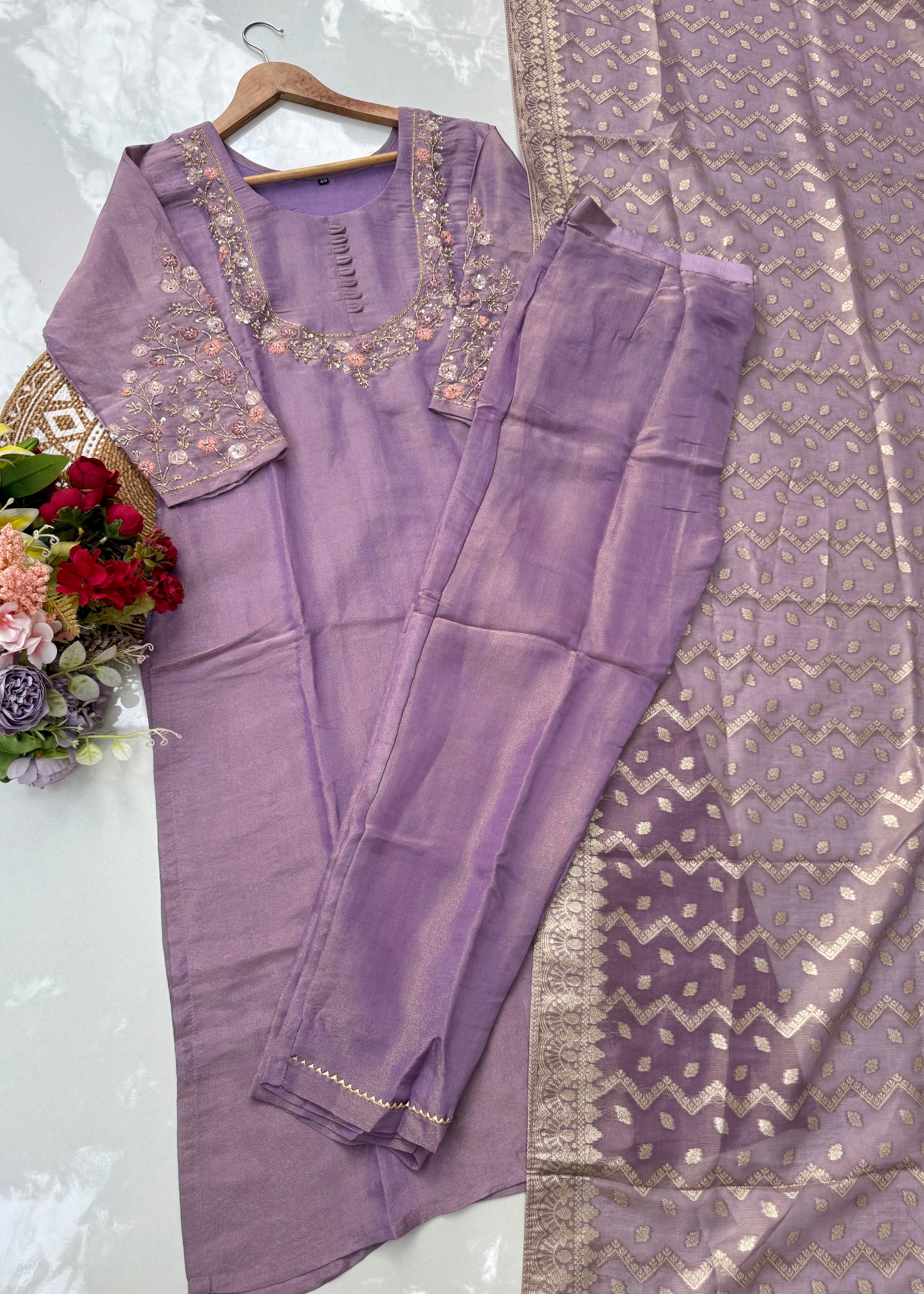 “Naayaab” Premium Tissue silk handcrafted kurta set