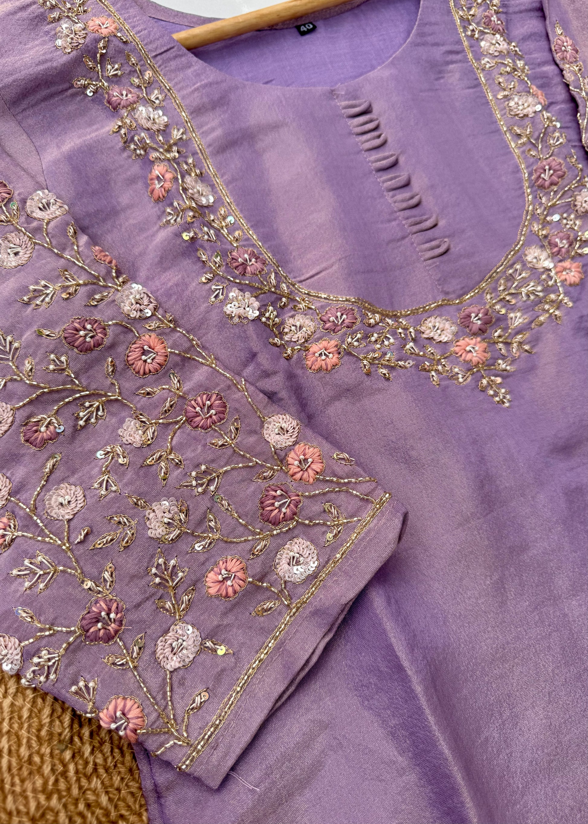 “Naayaab” Premium Tissue silk handcrafted kurta set