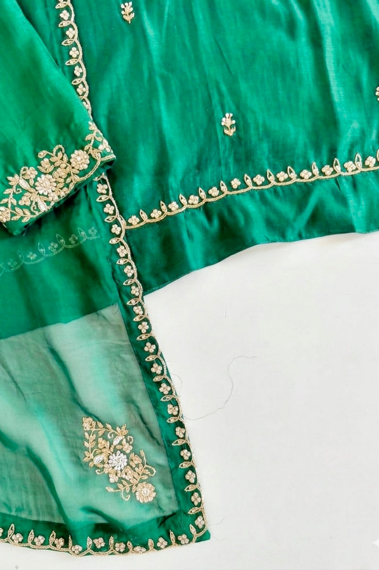 ✨”Mehar– Premium Party wear Mul Chanderi A-Line Kurta Set✨