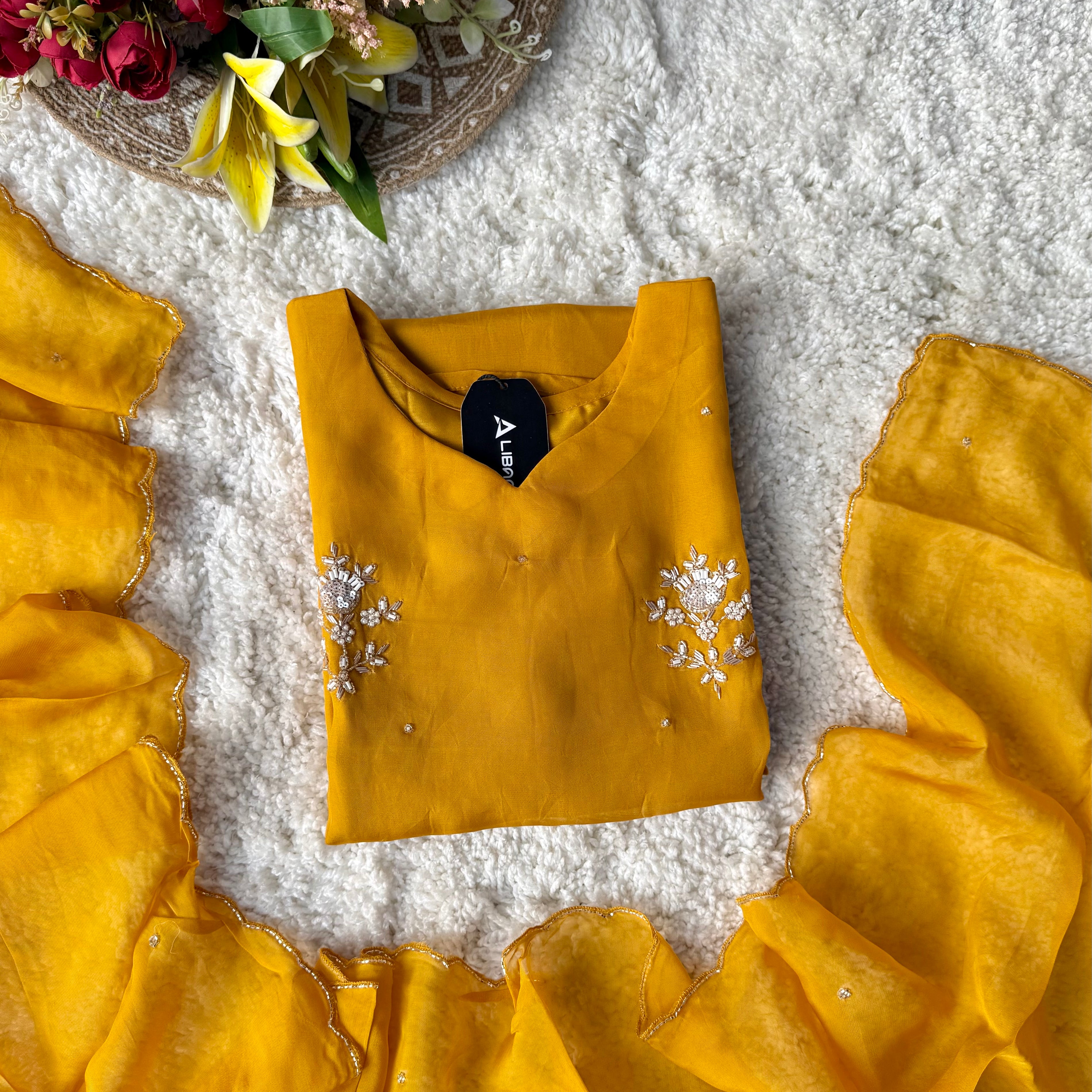 “Ujjwal” Trending Organza Viscose Suit set 🛍️