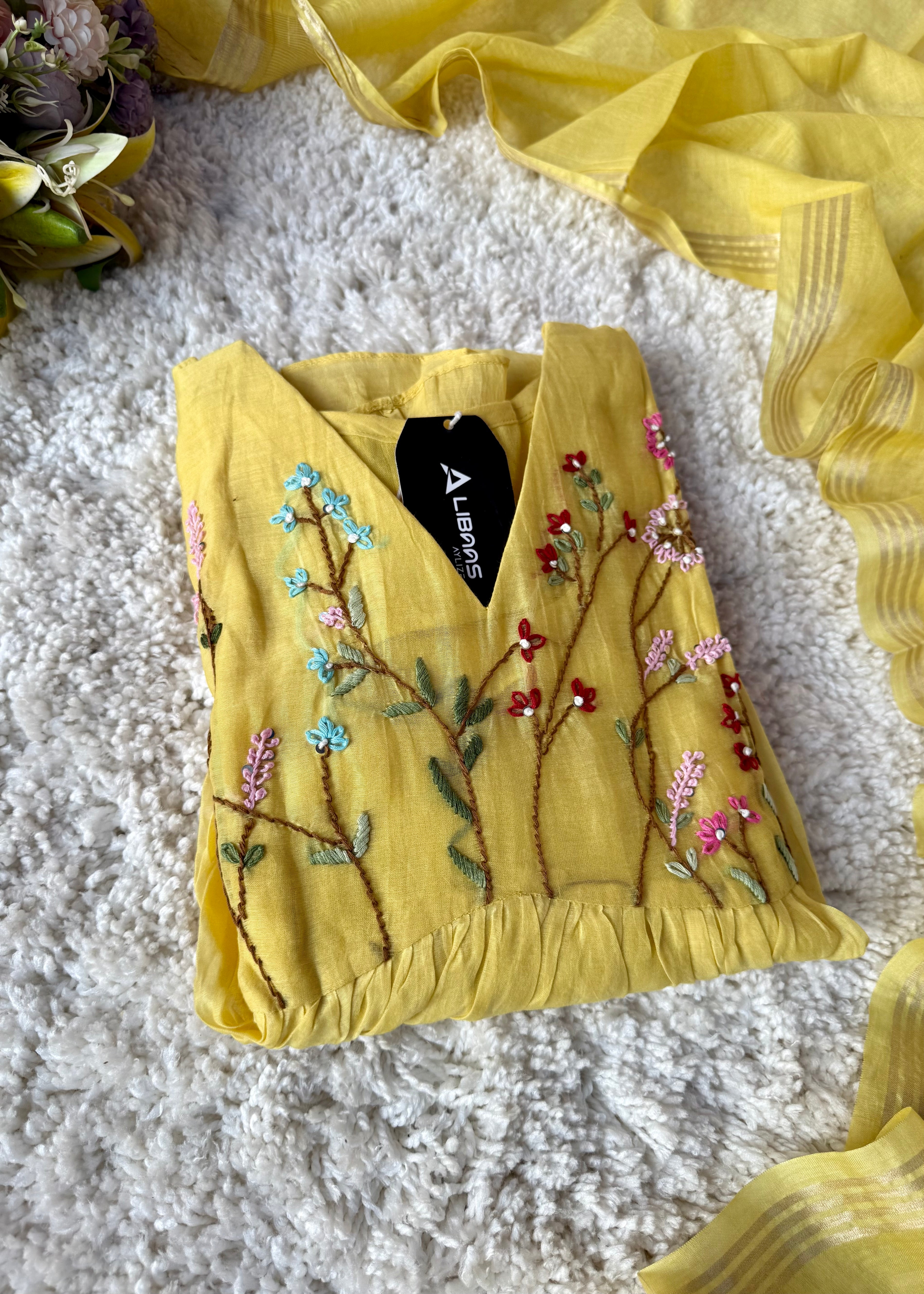 “AYRA” Premium Mul Chanderi Thread Work Anarkali Kurta Set