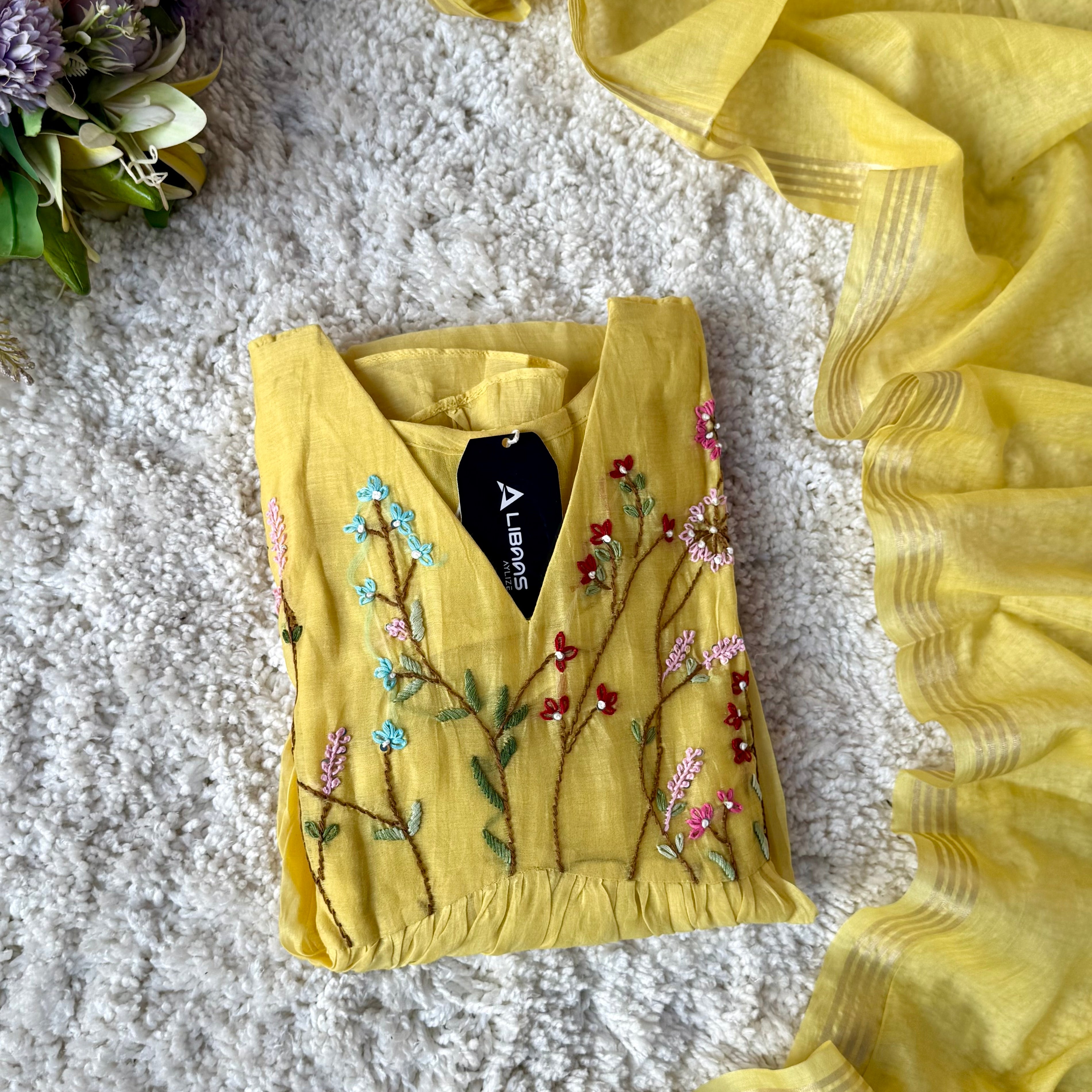 “AYRA” Premium Mul Chanderi Thread Work Anarkali Kurta Set