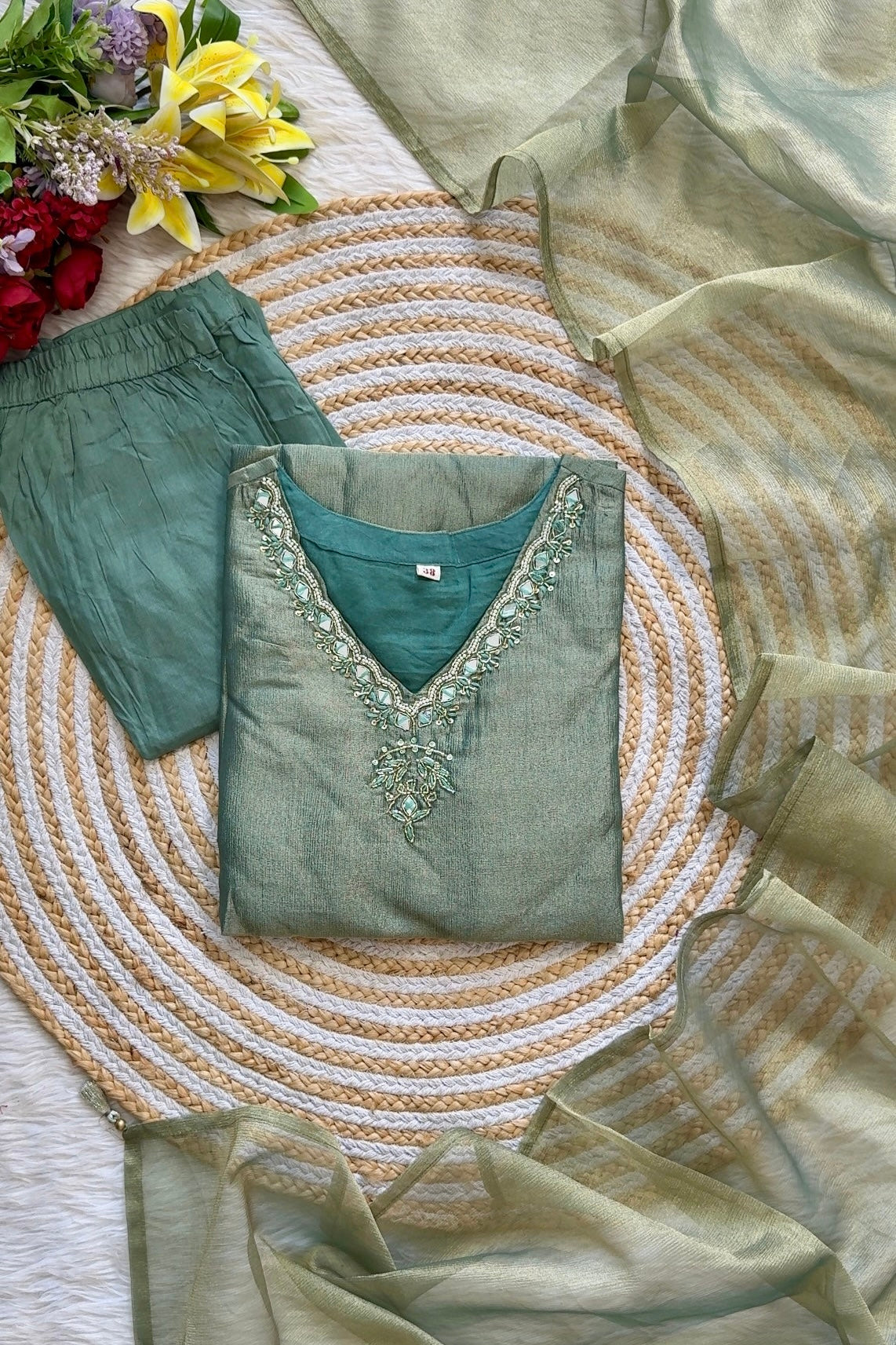 “Charvi” Crush tissue light weight v neck kurta set