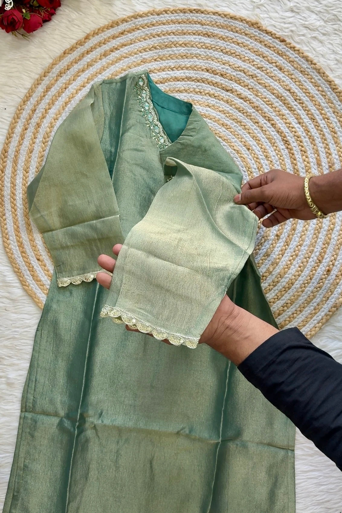 “Charvi” Crush tissue light weight v neck kurta set
