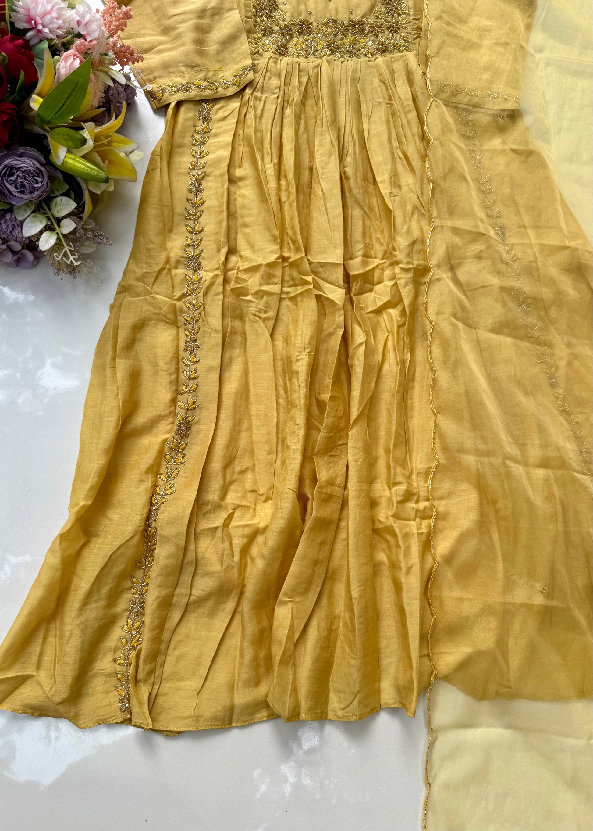 “Ayza” Golden yellow premium Mul Chanderi Anarkali  kurta set 🛍️