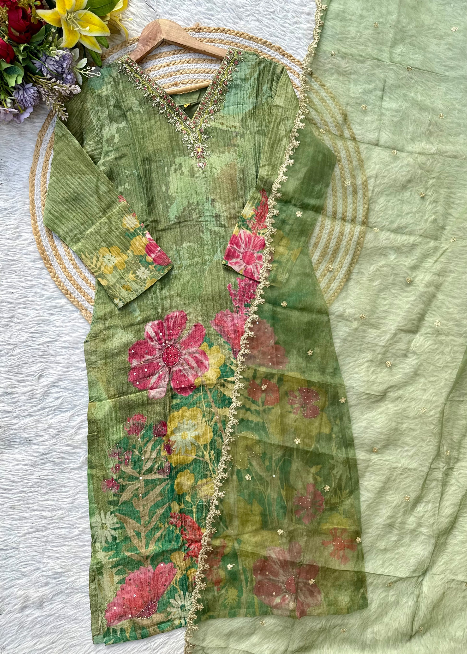 “Darkaar" Premium printed Tissue silk handcrafted kurti bottom with dupatta set 🛍️